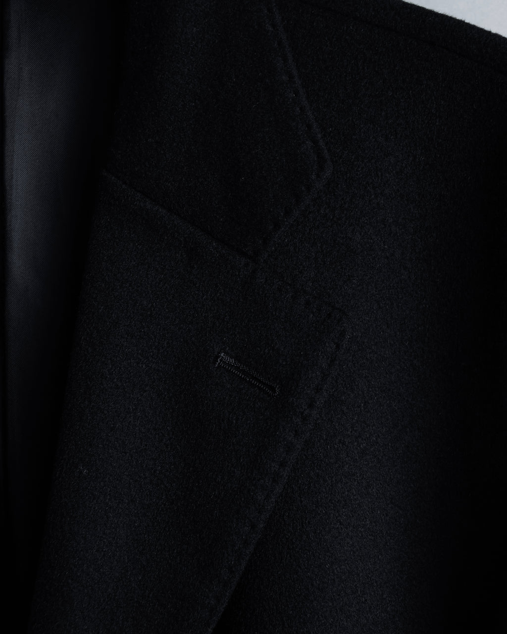 "BELLUMORE／ANTONIO FUSCO"
Fly front 100% cashmere chester coat