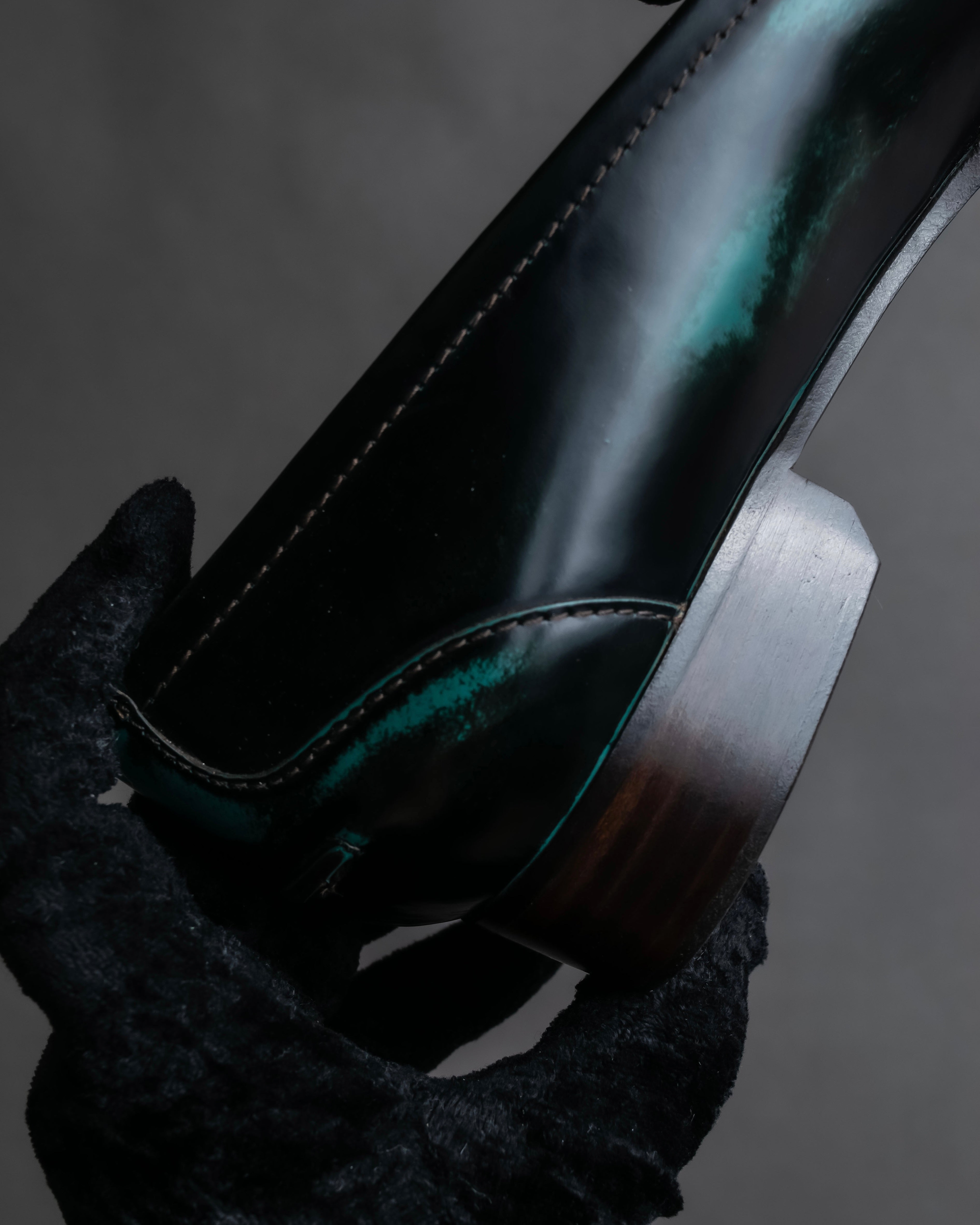 "BOTTEGA VENETA" Gradient emerald color leather loafers