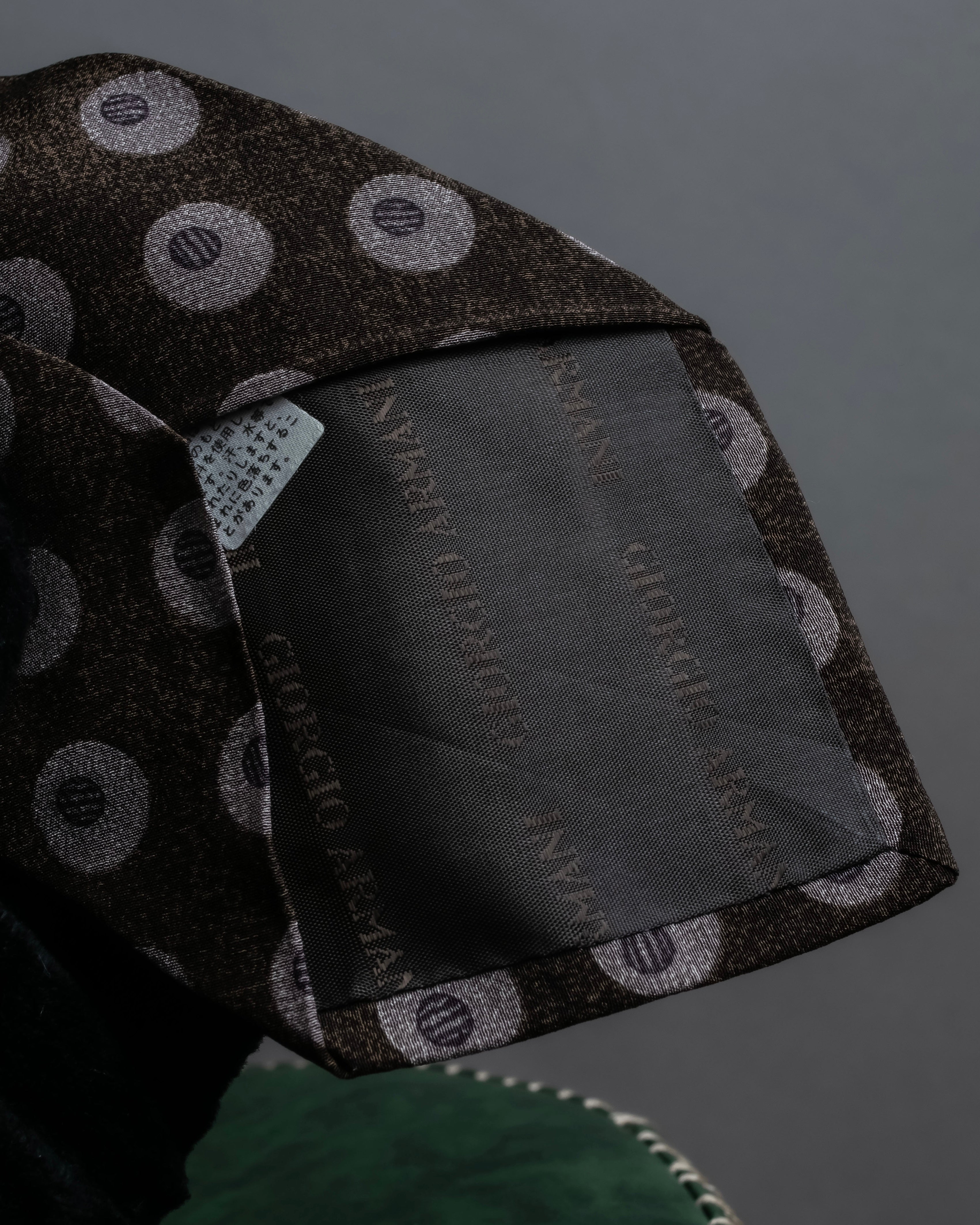 "GIORGIO ARMANI" Oval motif dot silk necktie