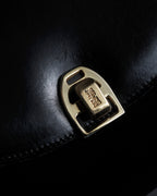 -MOOD Christmas Collection-
"CELINE" 70's Curved organic silhouette bamboo leather hand bag