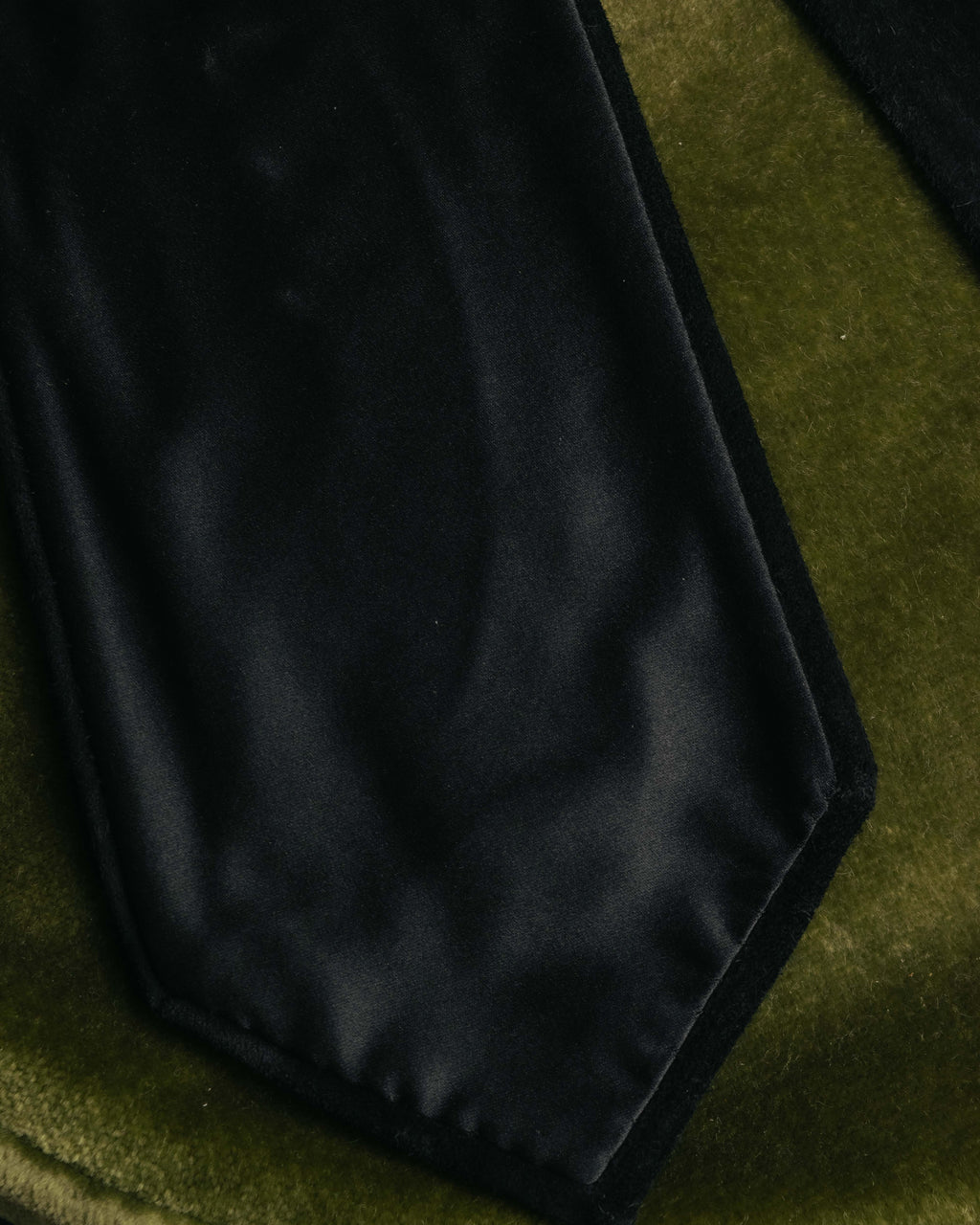 -SPECIAL- “HERMÈS” 2008-18 Suede cutwork leather tie