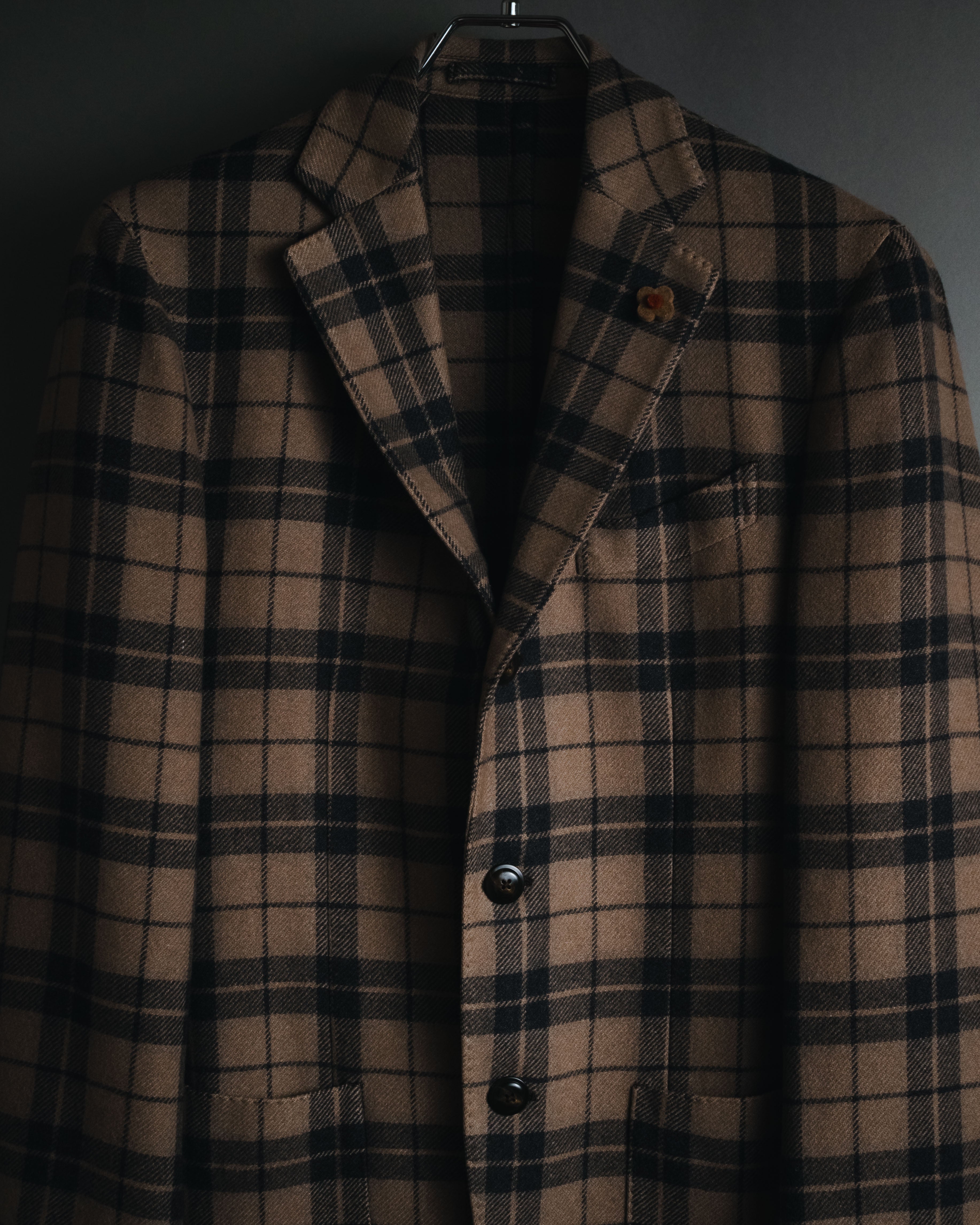 "LARDINI" Checked three-button soft-shoulder tailored jacket
