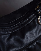 "FENDI" Gold metal gatherd design leather one-shoulder bag