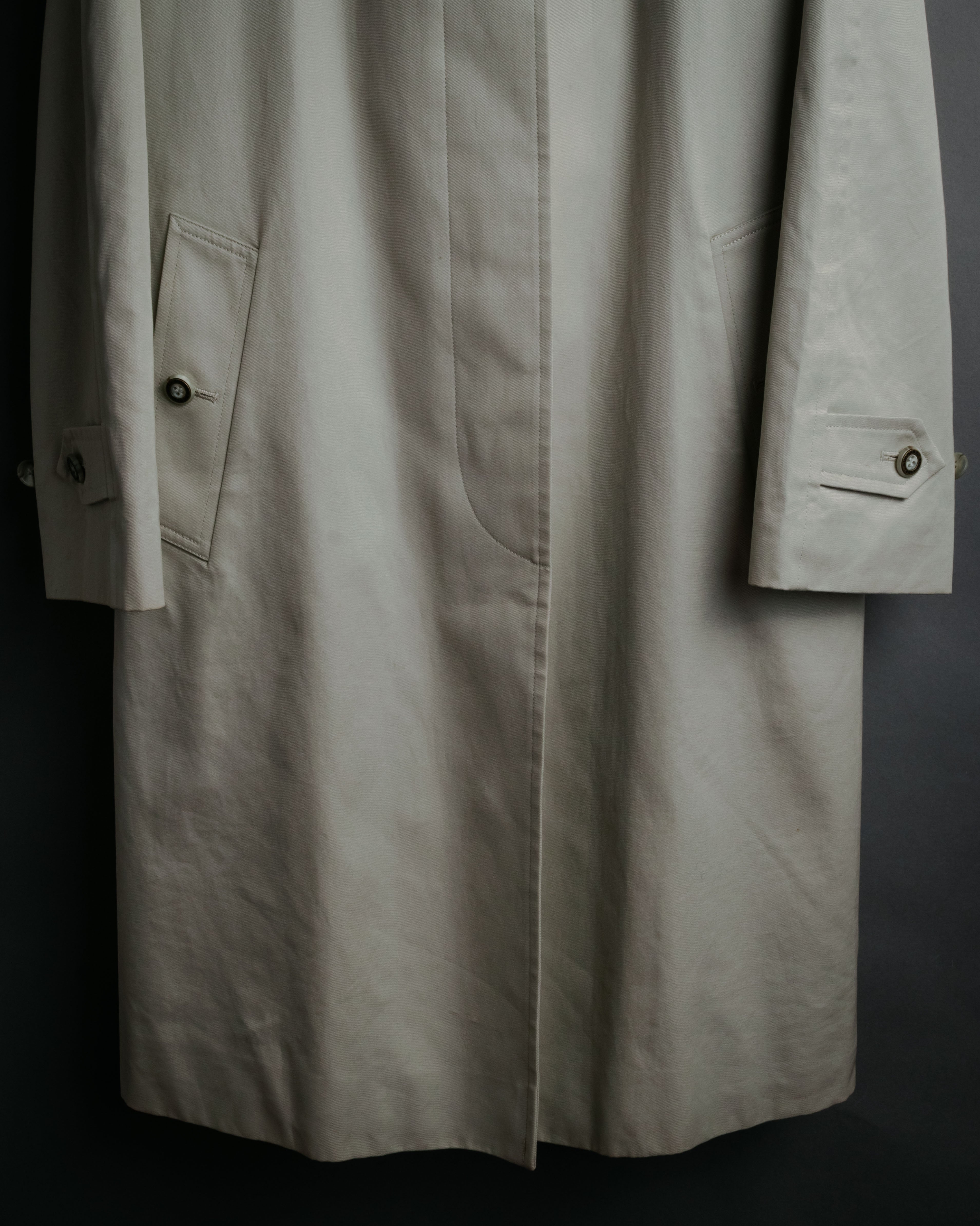 “BURBERRY BLUE LABEL” 2000’s Minimal balmacaan coat