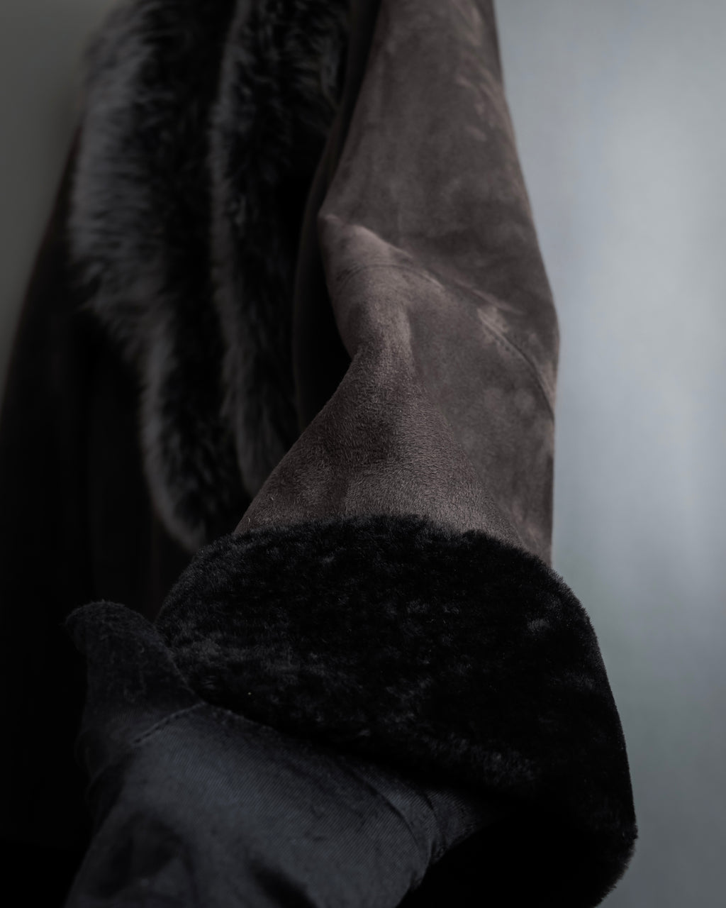 "NORTH BEACH" Smoky lamb fur design suede leather coat