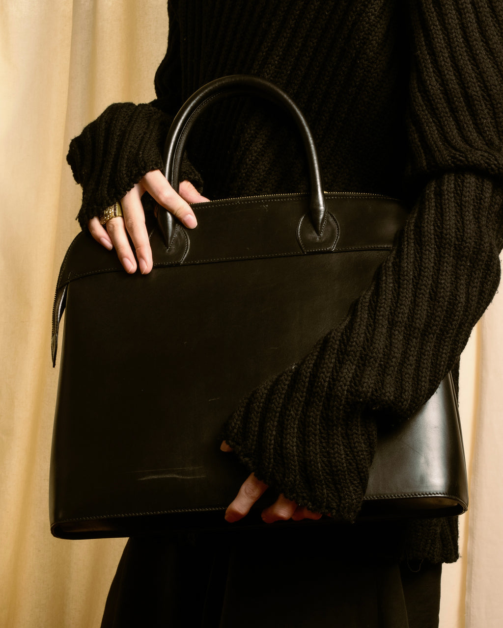 "Salvatore Ferragamo" 90's Animal motif studs design leather bag