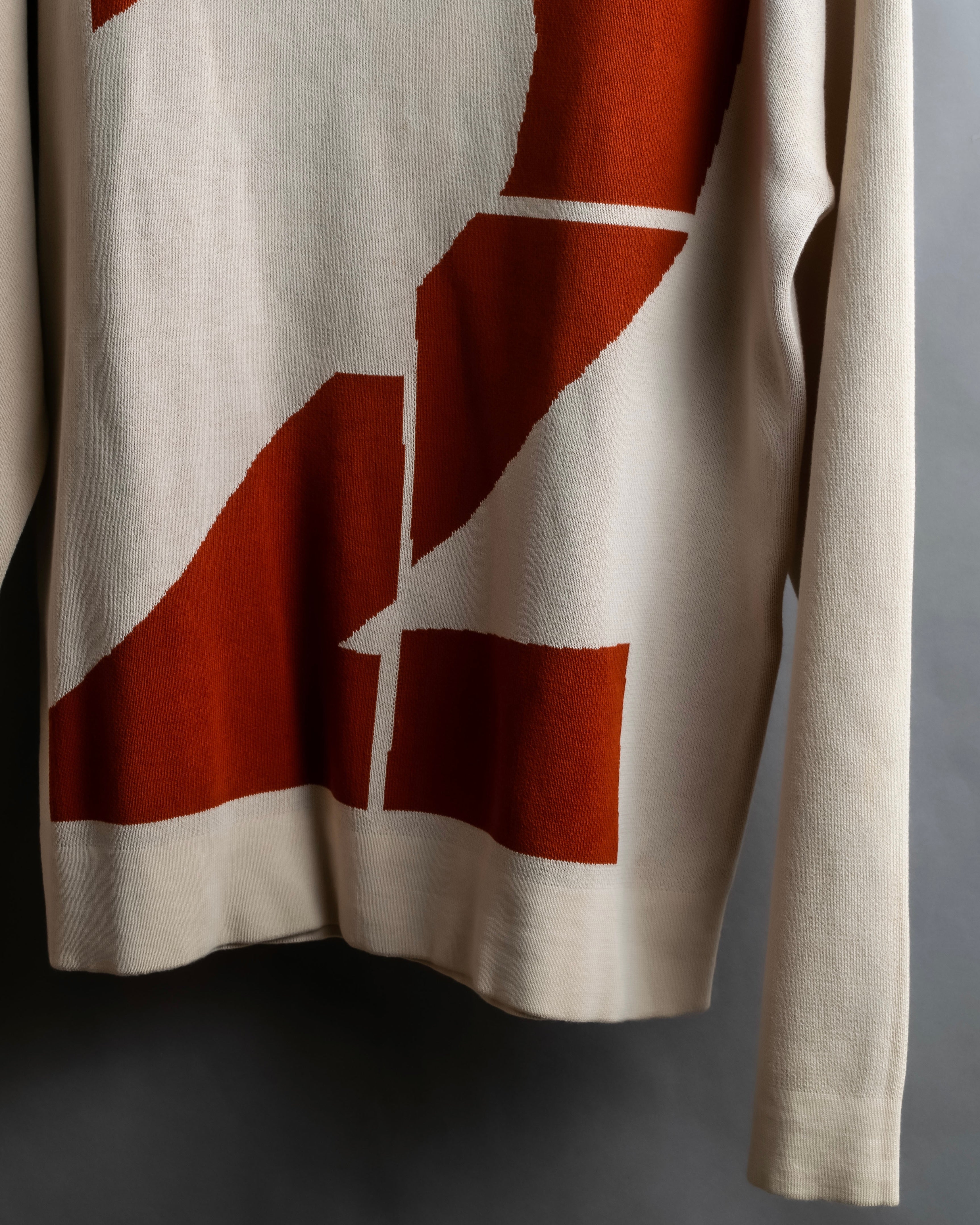 "Salvatore Ferragamo" 2 numbering graphic design intarsia knit