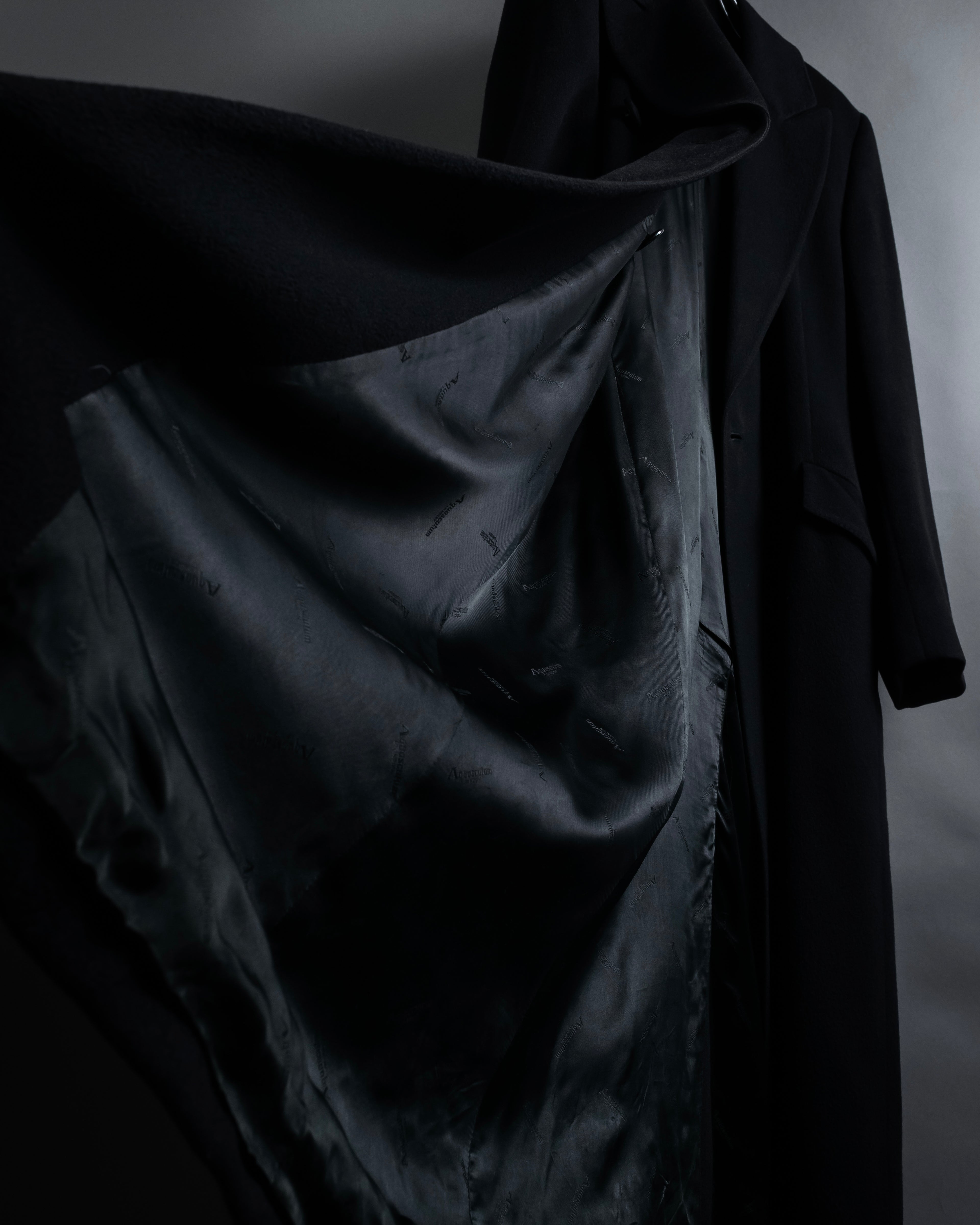 "Aquascutum" Elegantly tailored double-breasted long chester coat