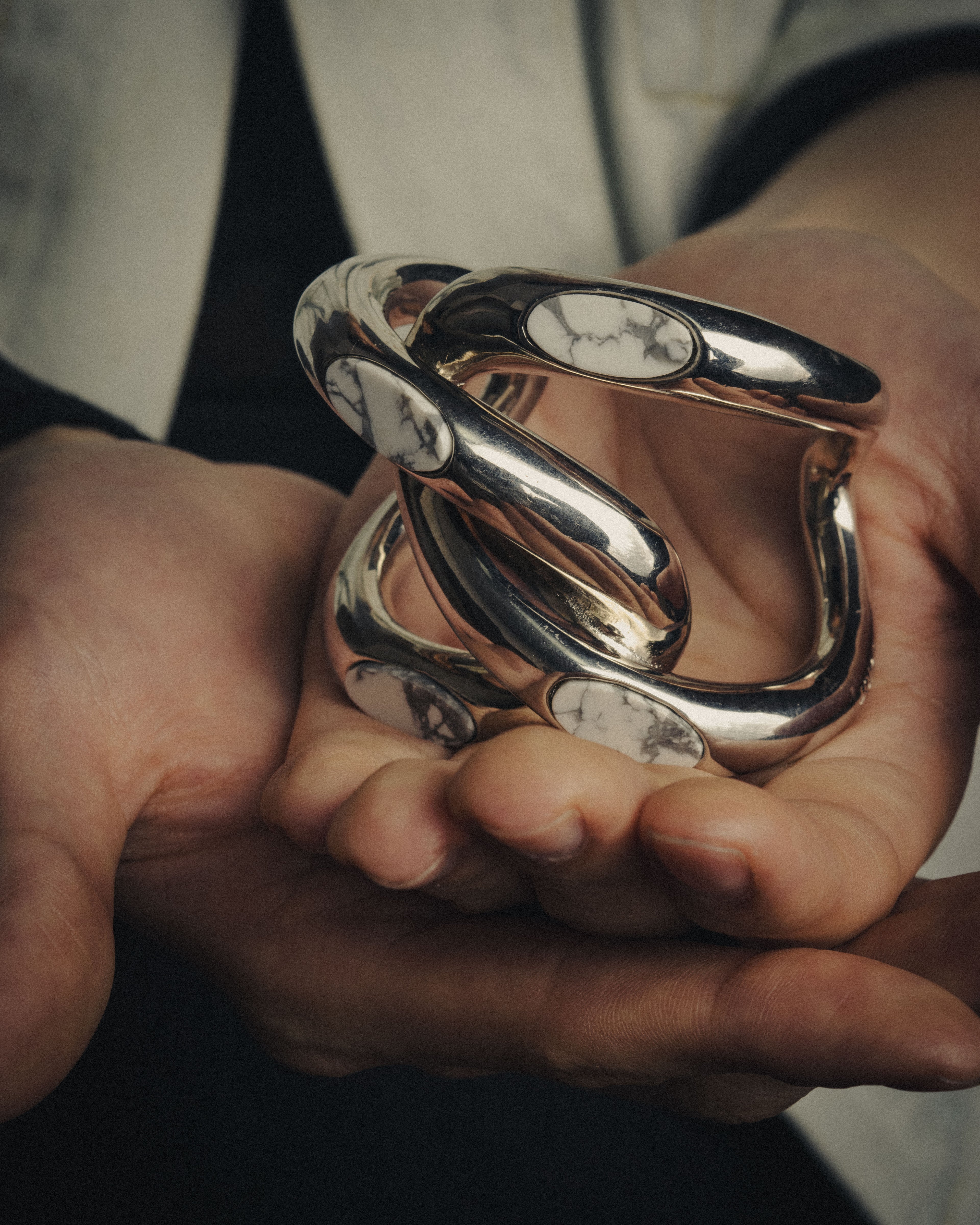 -SPECIAL- “Dior” 2003-2006 Knot stone silver cuff