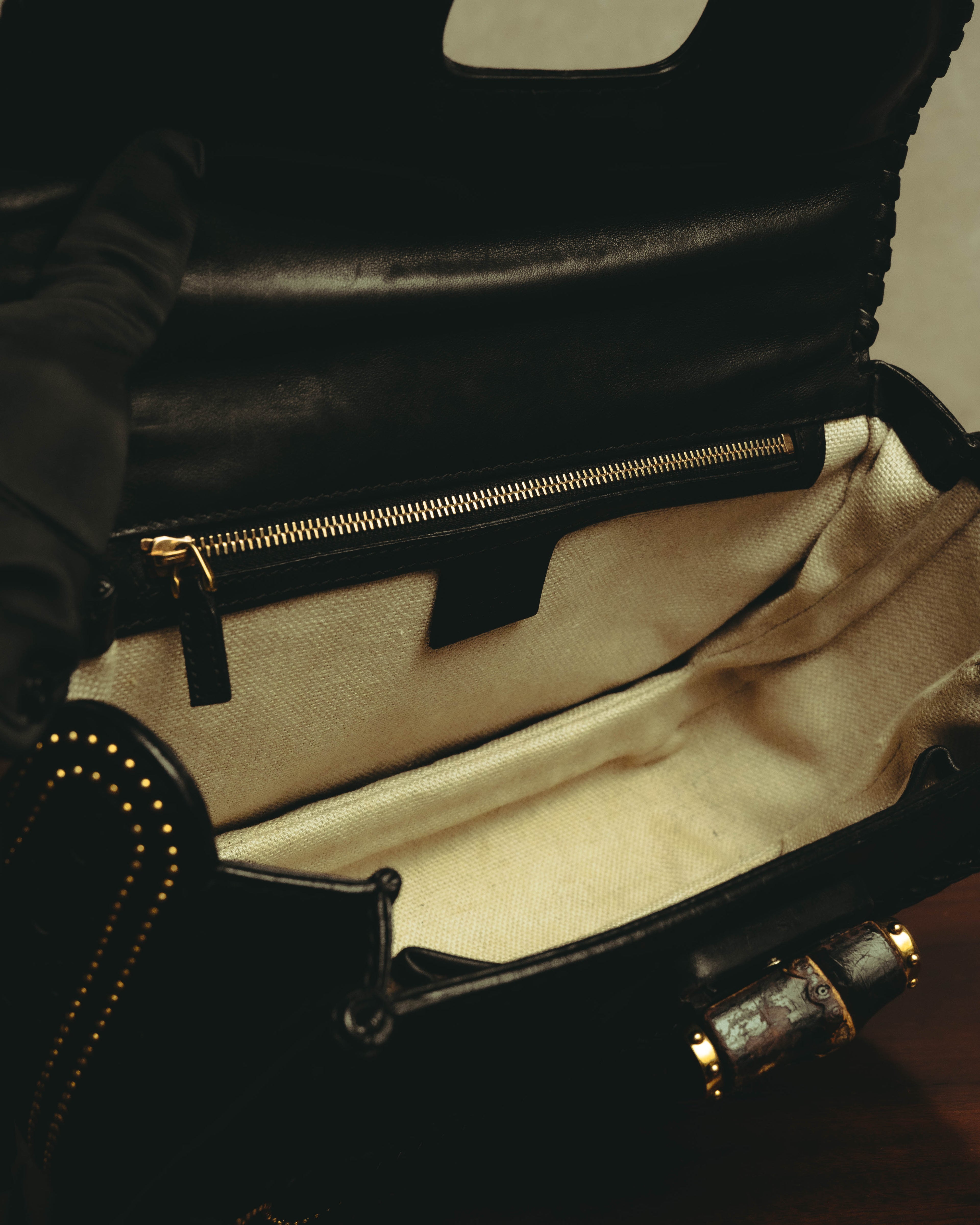 –SPECIAL– "GUCCI" 10's Embellished bamboo leather handbag