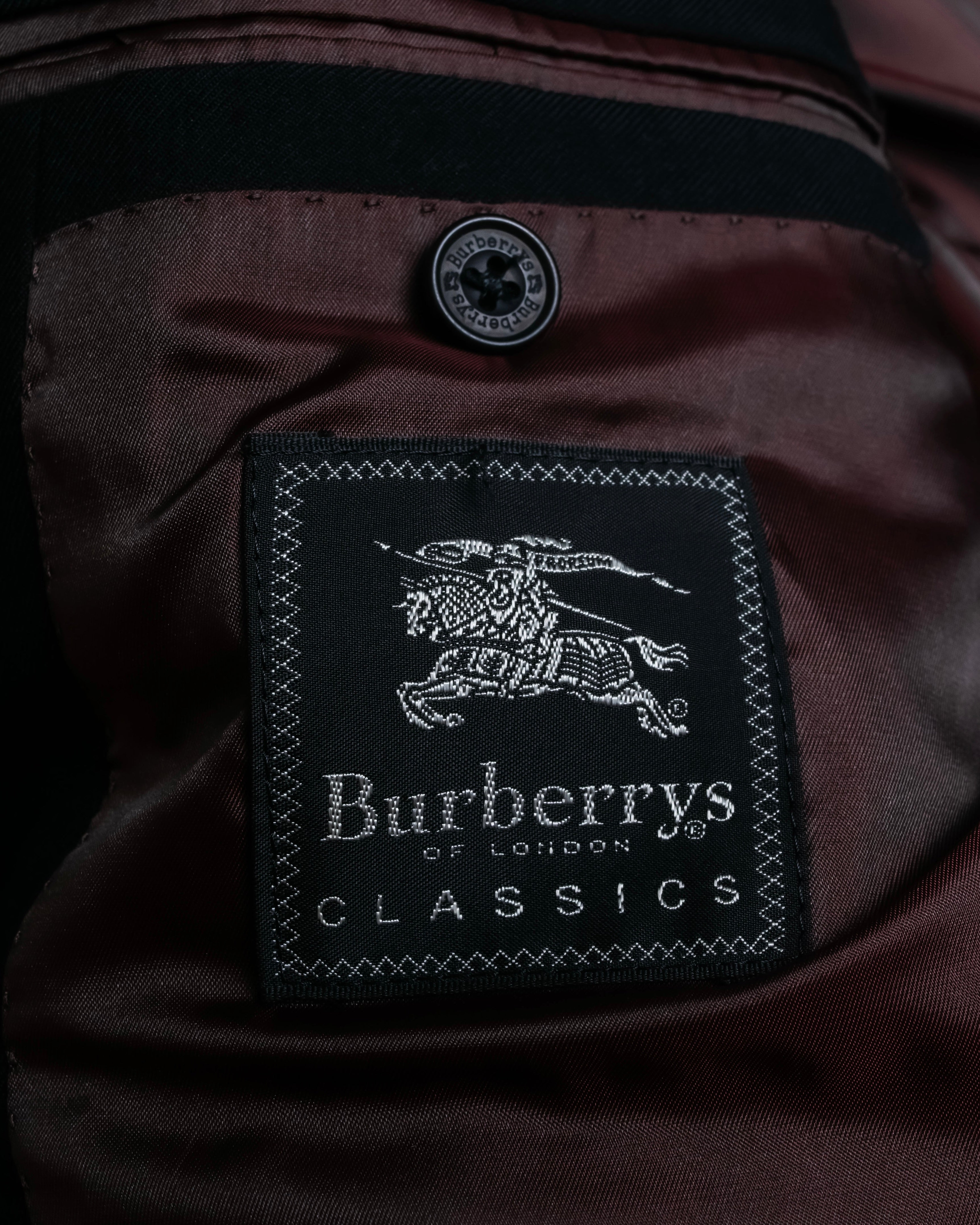 "Burberrys" Peaked lapel designed single 3B tailored jacket setup