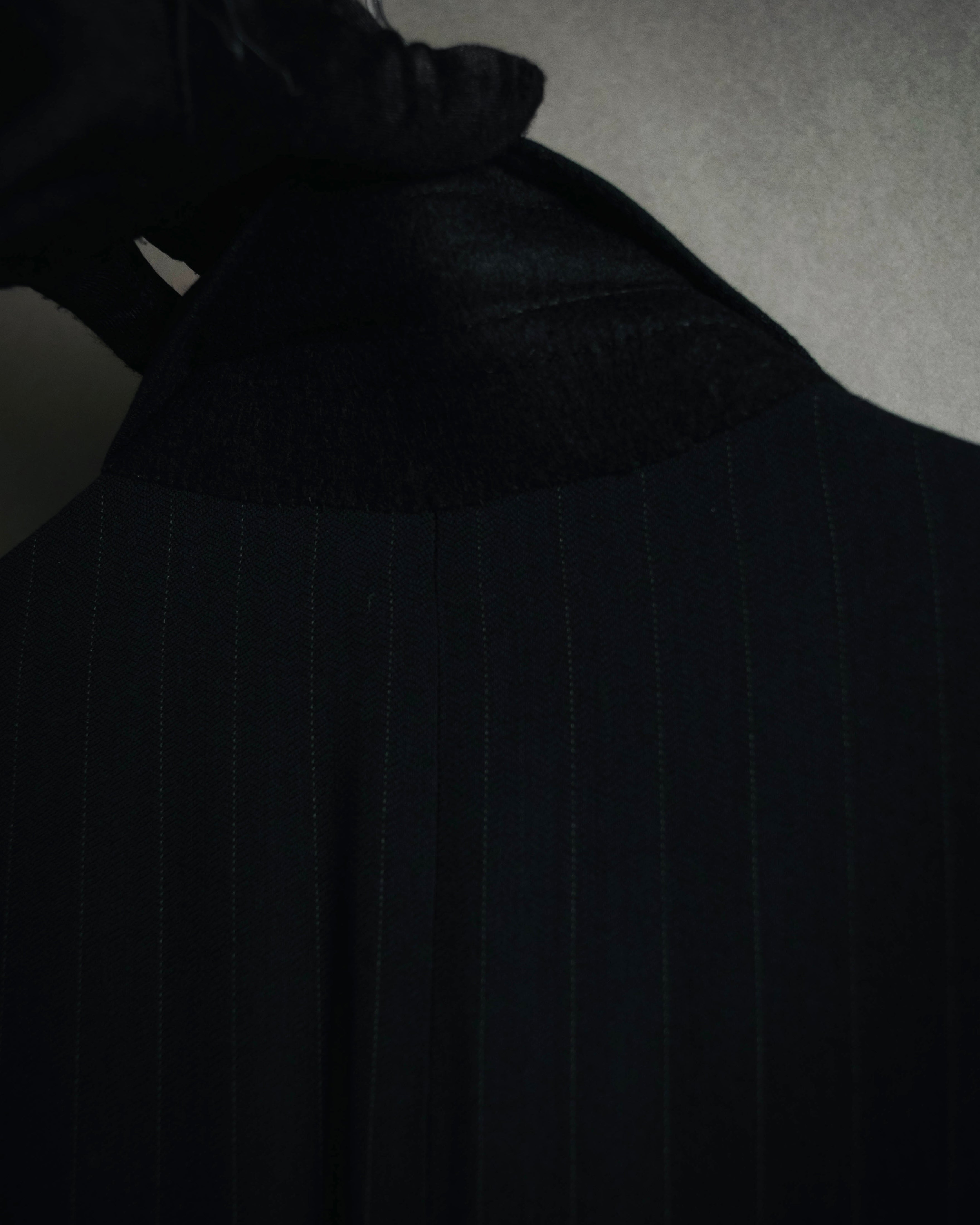 "GIORGIO ARMANI" 90’s pinstripe soft-tailored suit set