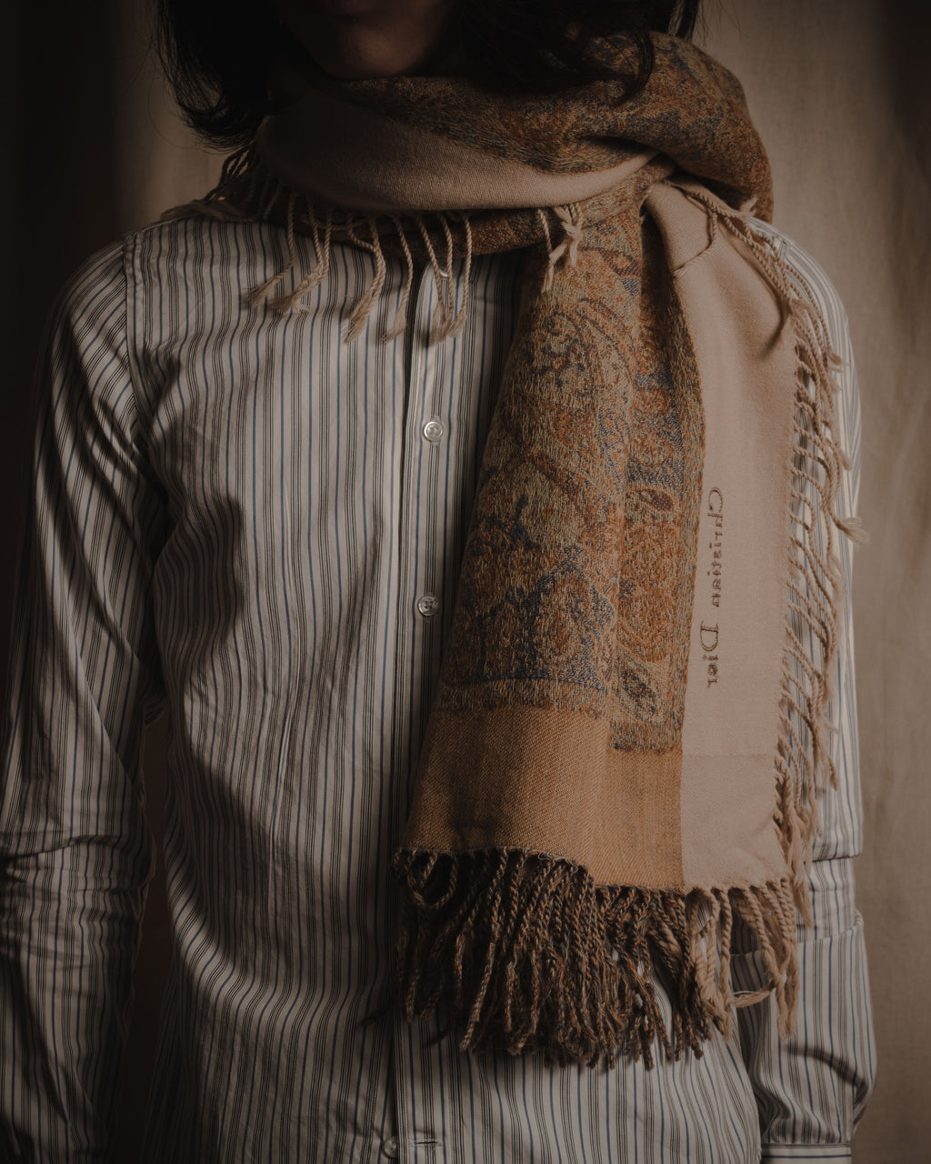 "Christian Dior" Ornamental jacquard fringe stole