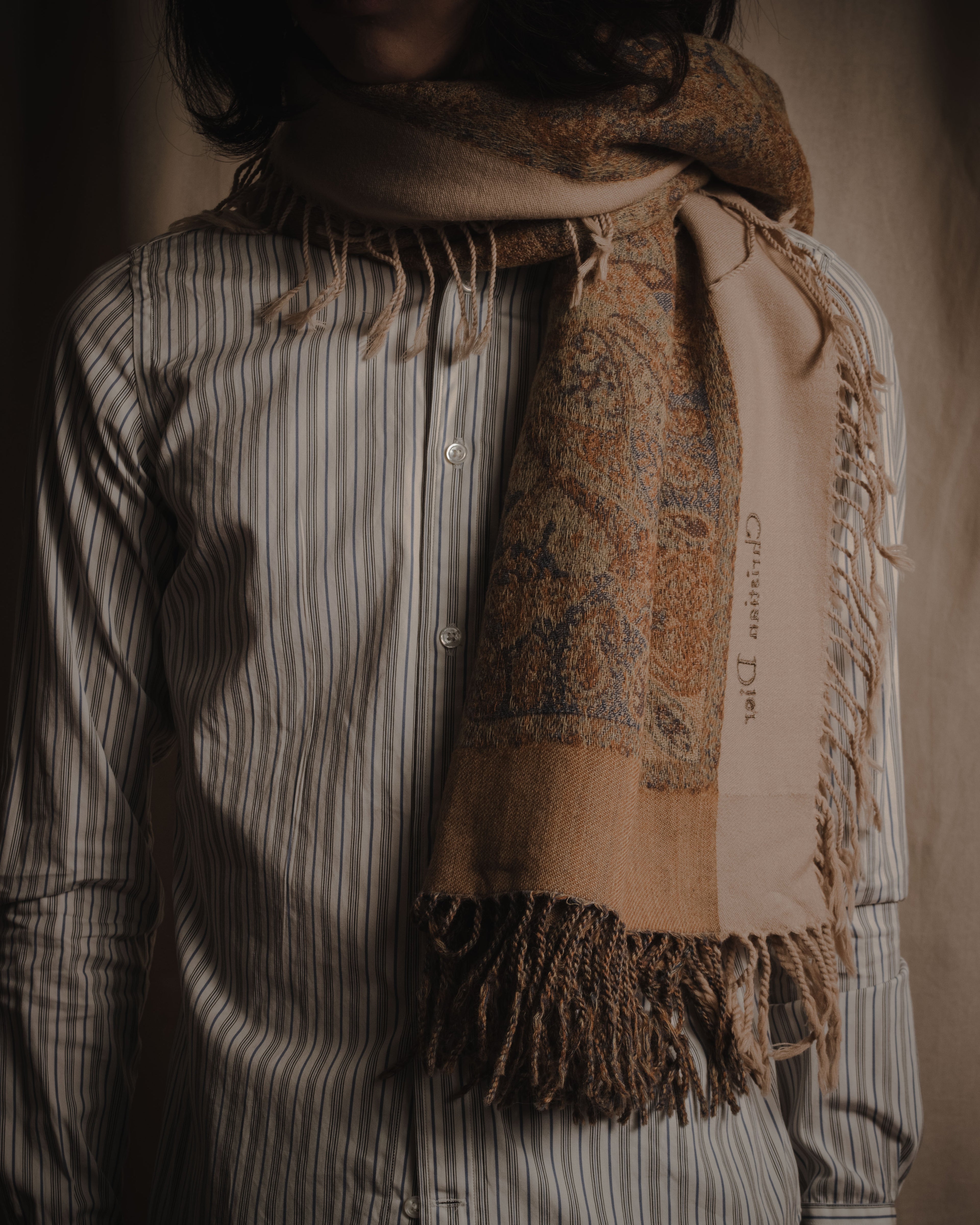 "Christian Dior" Ornamental jacquard fringe stole