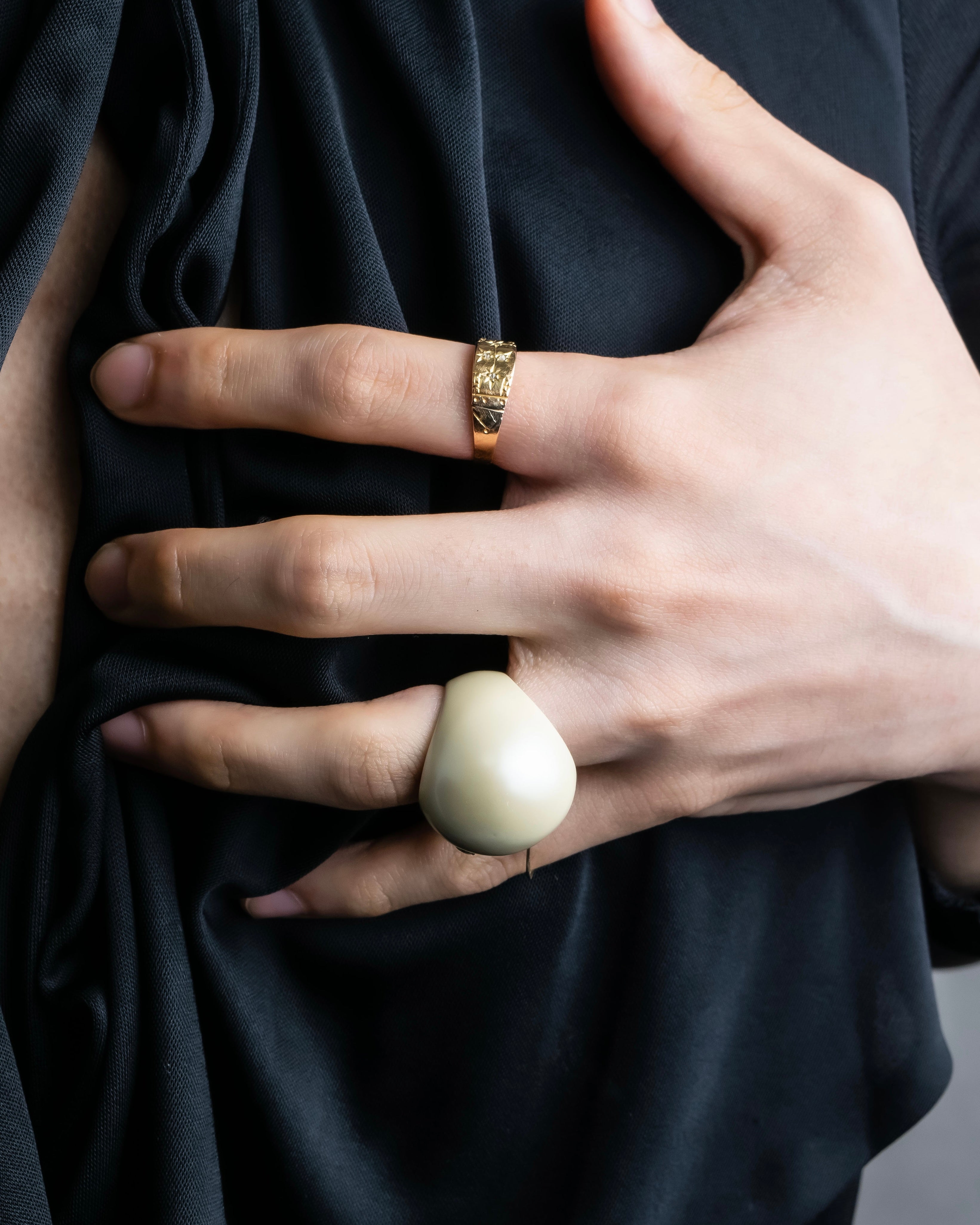 "Christian DIOR" Balloon detail logo design ring