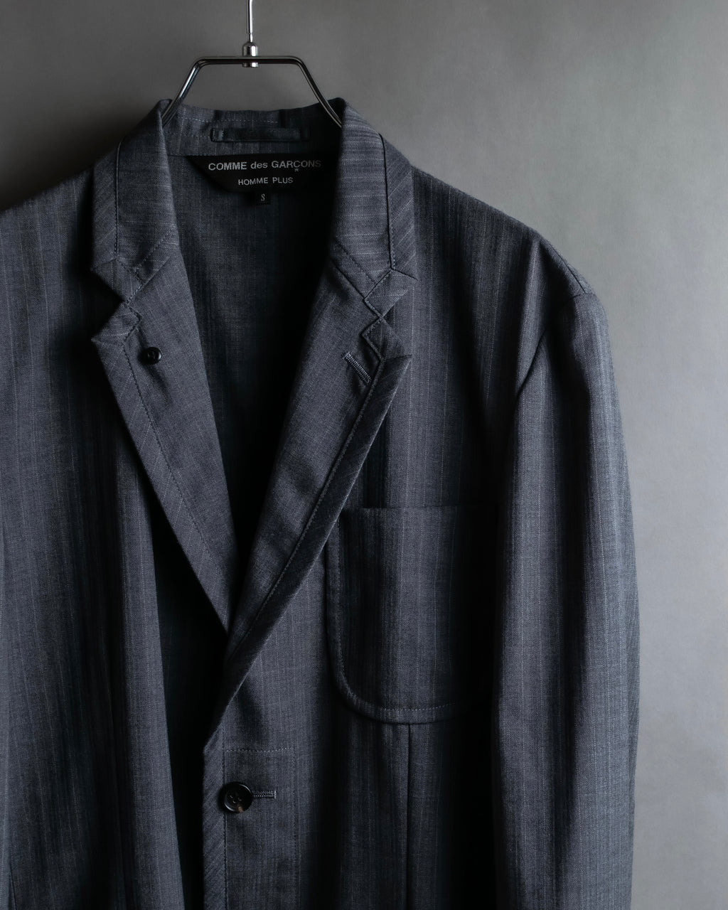"COMME des GARCONS HOMME PLUS" 14SS modified lapel design striped jacket