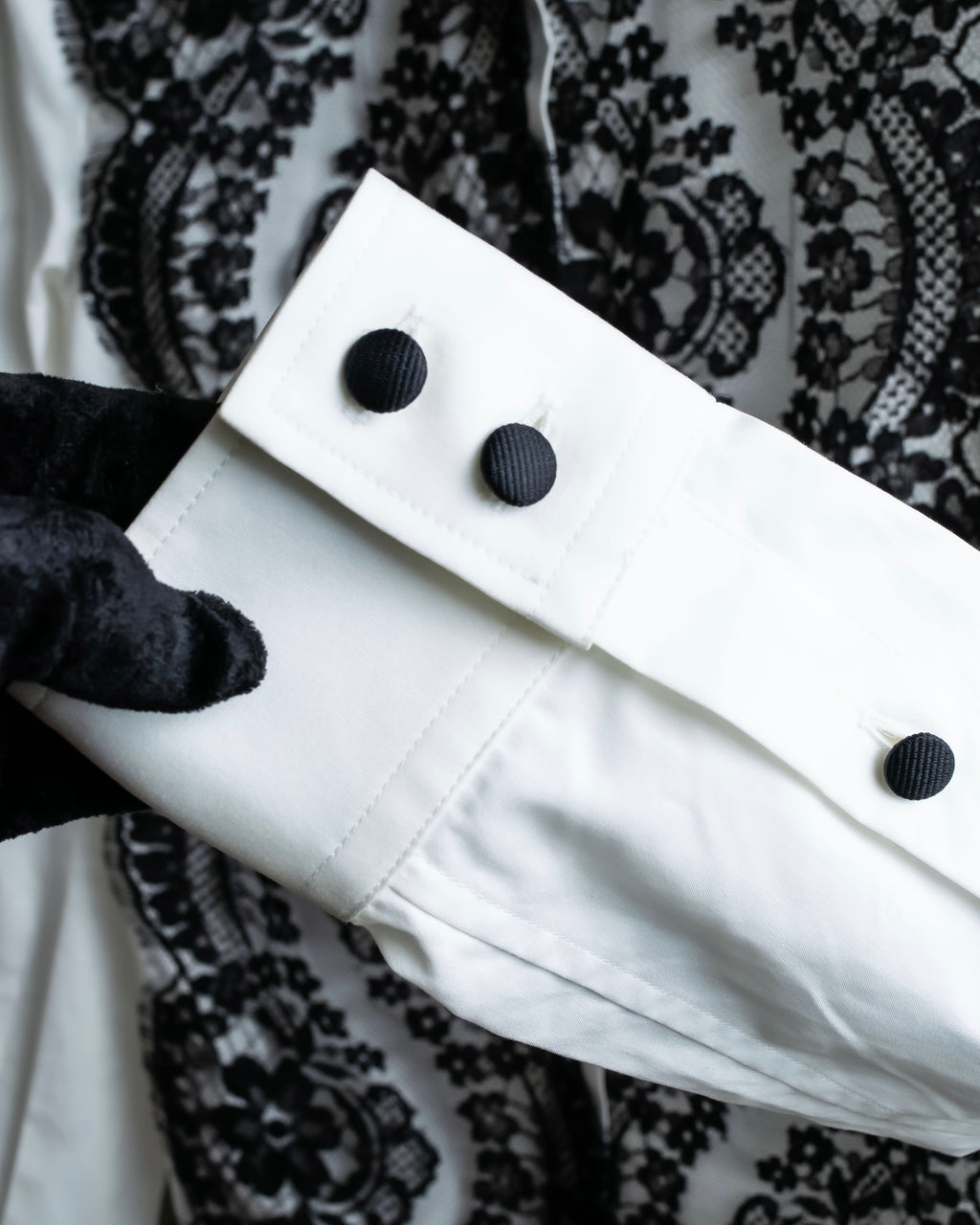 "Dolce &amp; Gabbana" Flower engraved lace design shape fit shirt