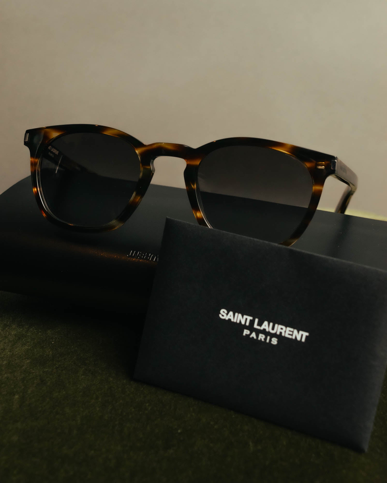 SAINT LAURENT (サンローラン) - Bold 28 サングラス - ブラウン