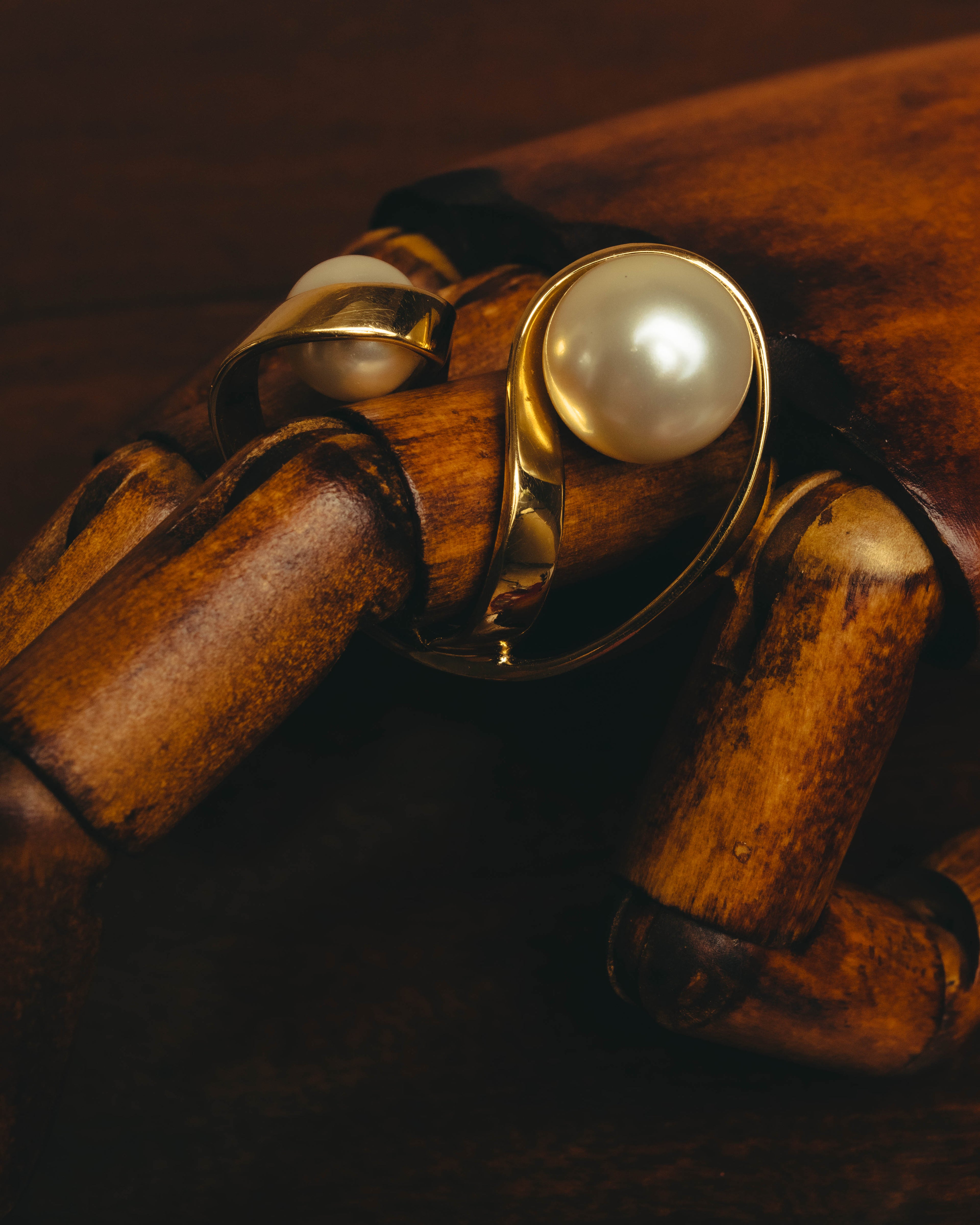-SPECIAL- "Christian Dior” 2015-16 UltraDior sculpted double pearl ring