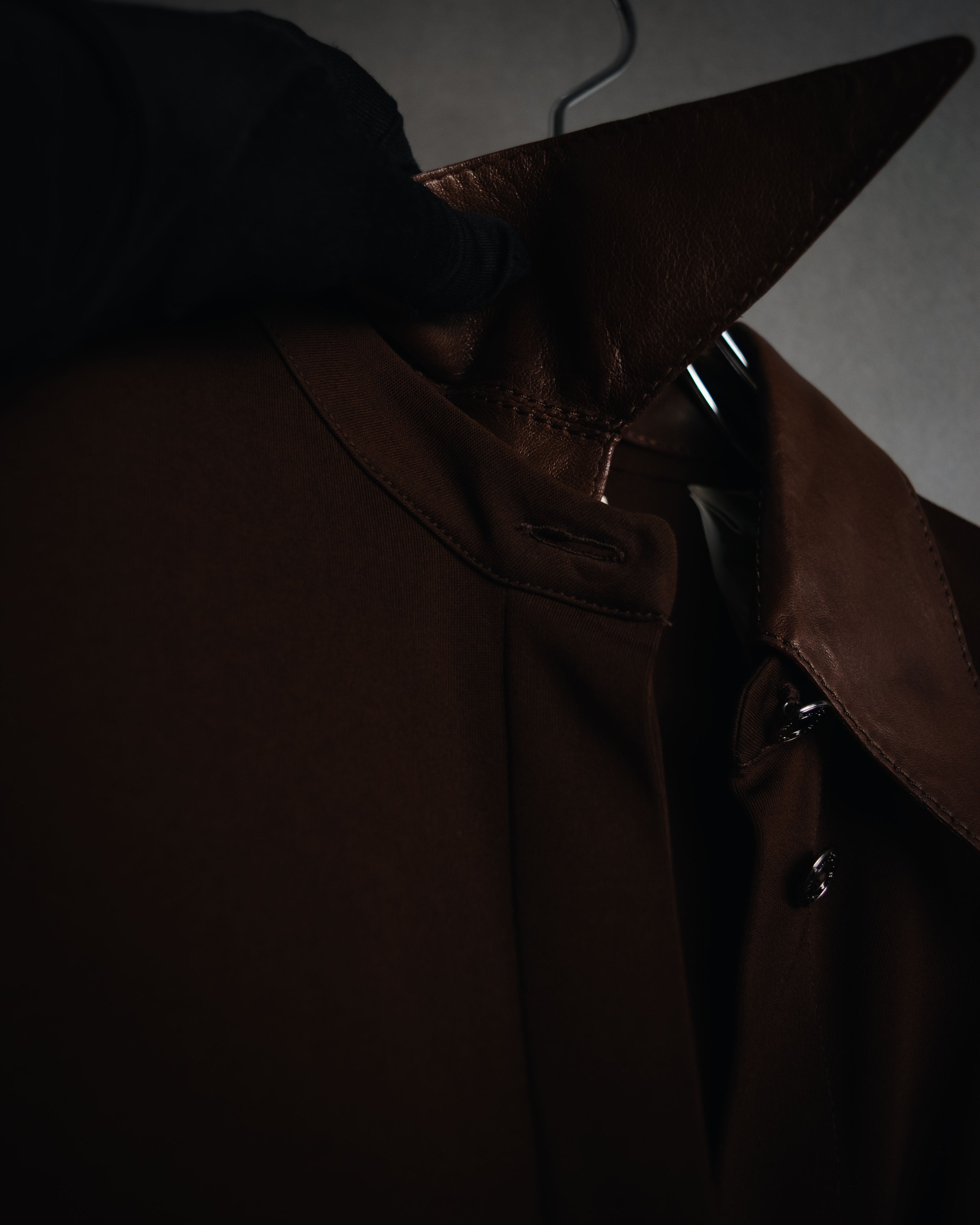 –SPECIAL– "HERMES"
00’s Transformable leather-trim viscose shirt