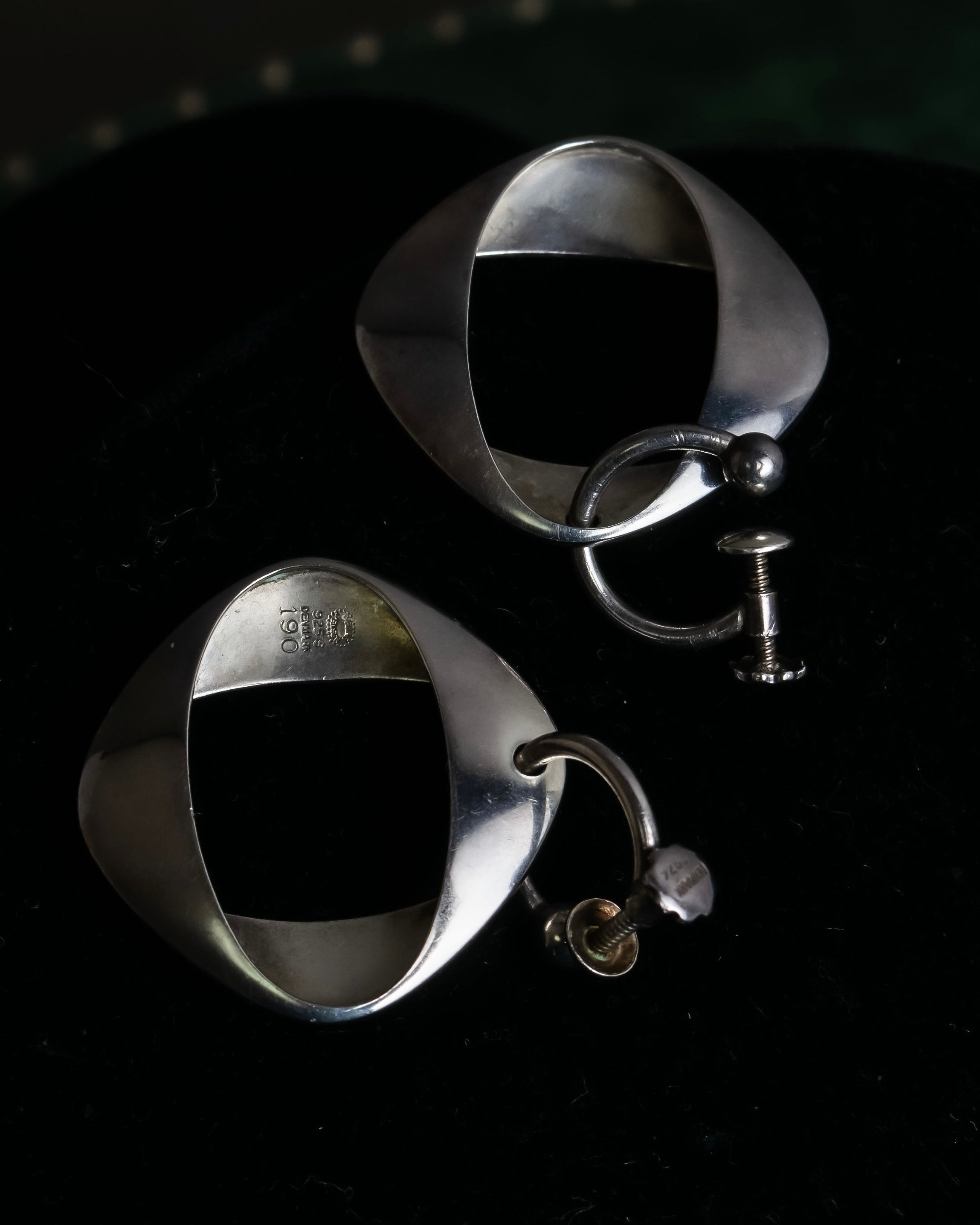 "GEORG JENSEN" Henning Koppel design sculptural silver earring