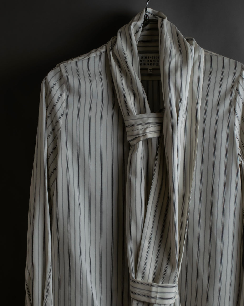 "MAISON MARGIELA" 16SS bowtie design striped long shirt