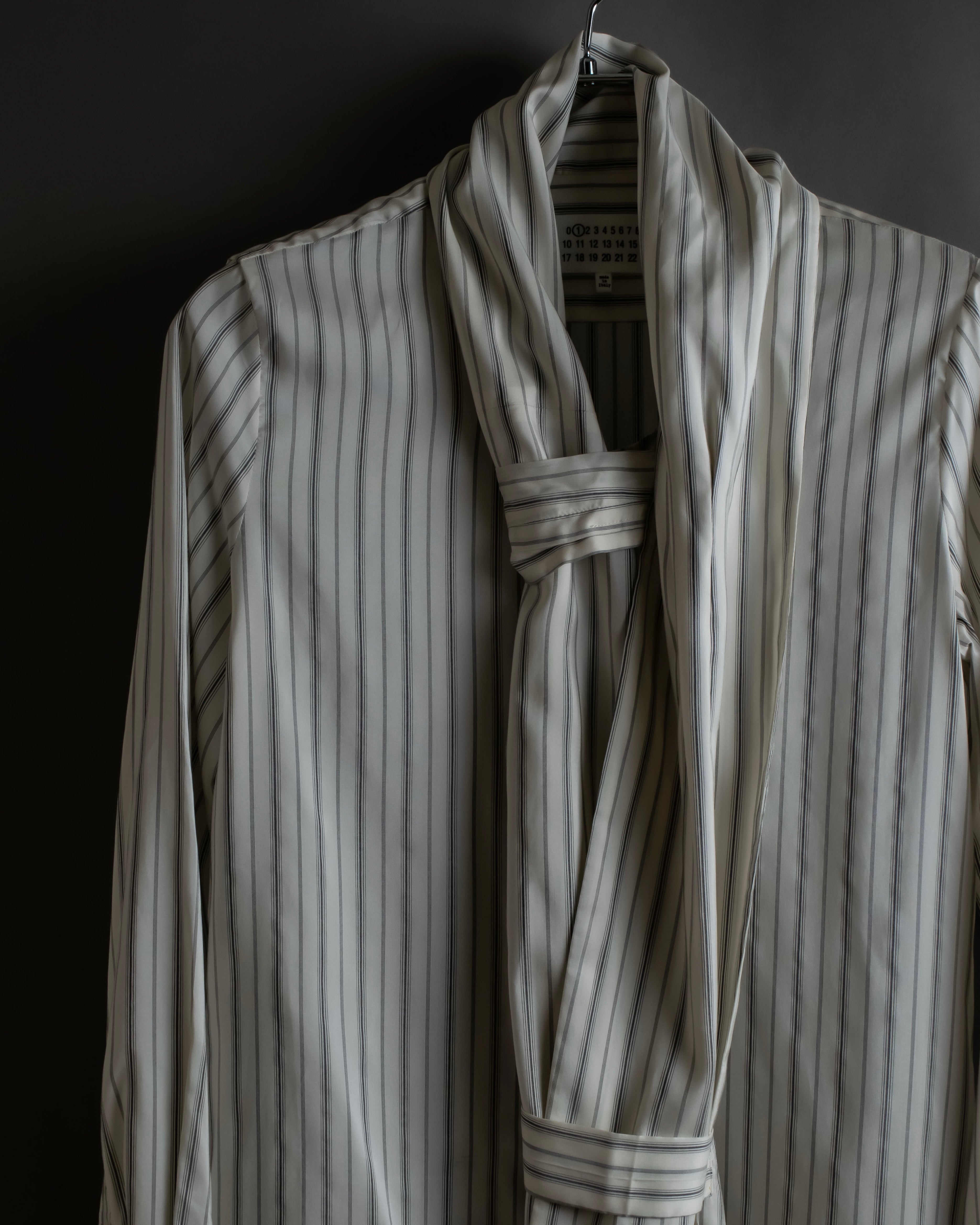 "MAISON MARGIELA" 16SS bowtie design striped long shirt