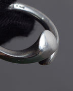 "CHANEL" Curved frame double combination silver earrings