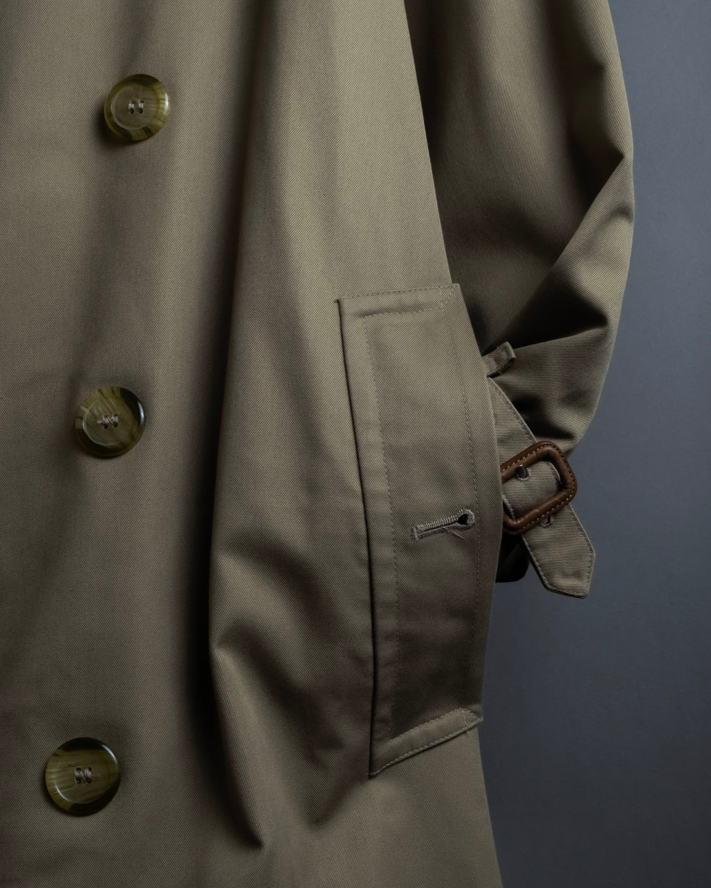 "BURBERRYS" Traditional detail double-breasted stand color trench coat