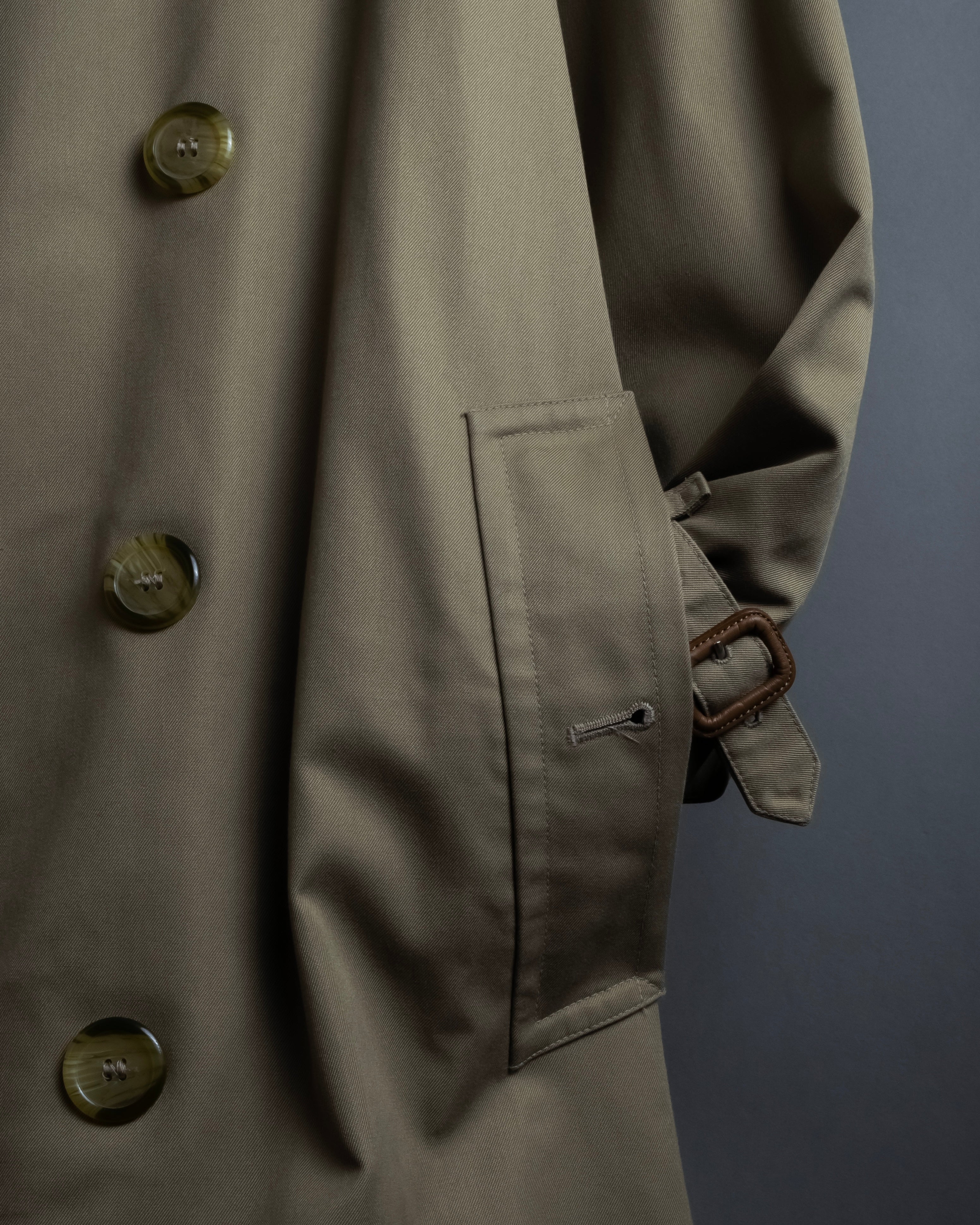 "BURBERRYS" Traditional detail double-breasted stand color trench coat