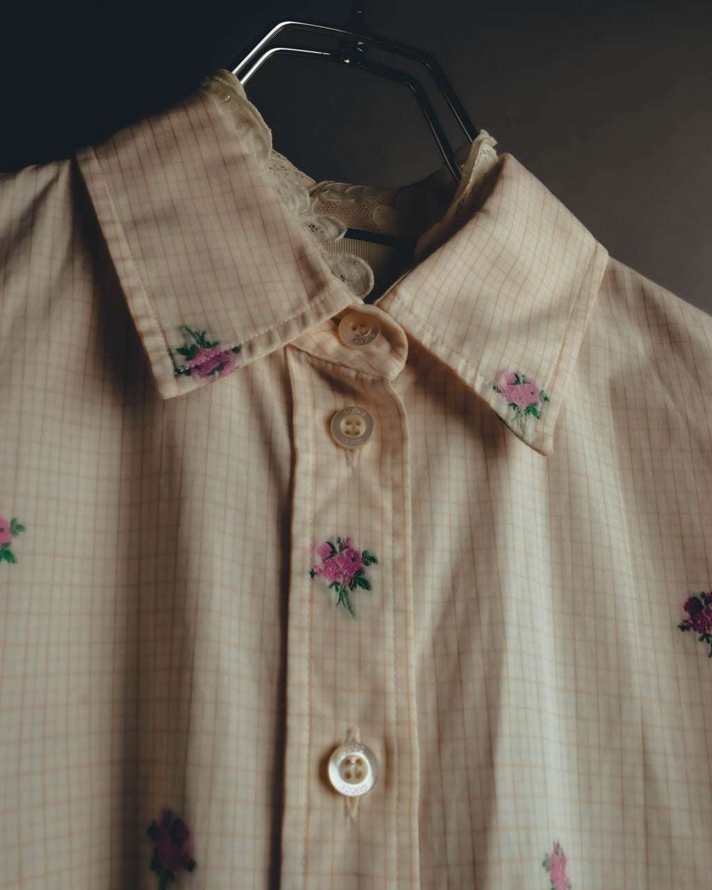 "GUCCI" 2010's-20's Romantic embroidered lace blouse