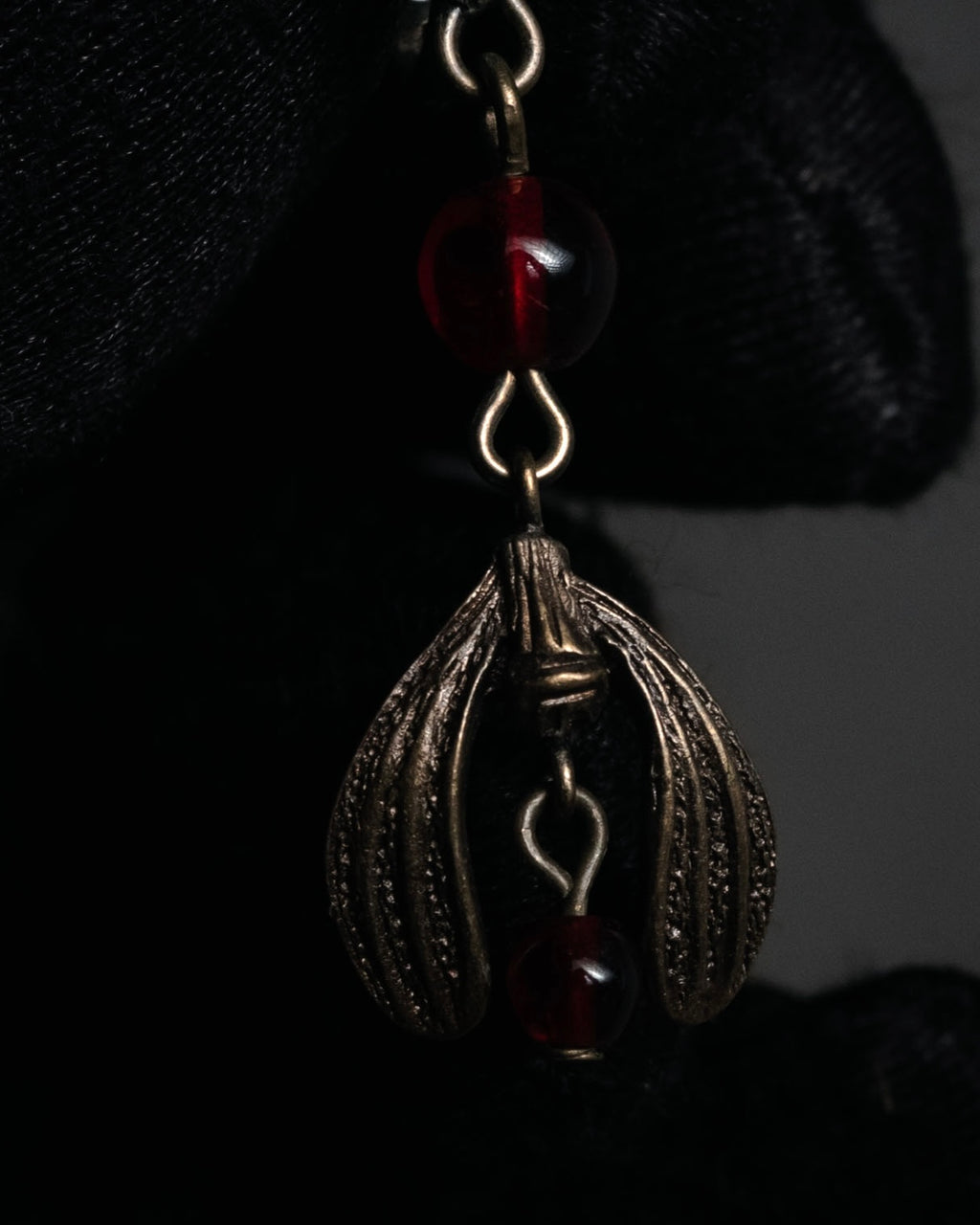 “Christian Dior” 90’s–00’s Botanical mistletoe motif necklace and earrings set