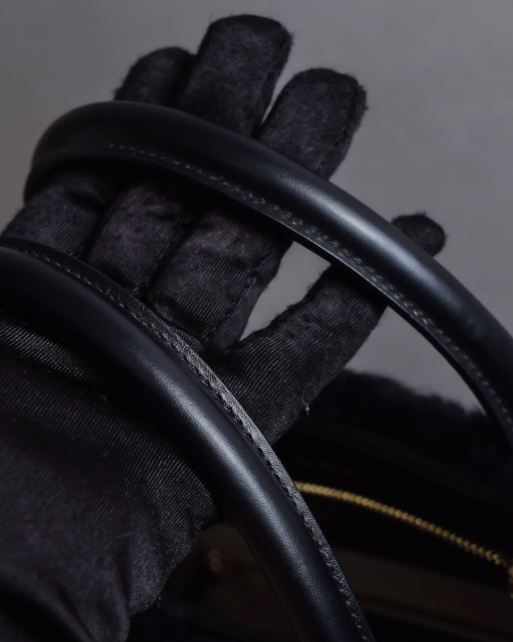 "BALENCIAGA" Padlock design shearling leather bag