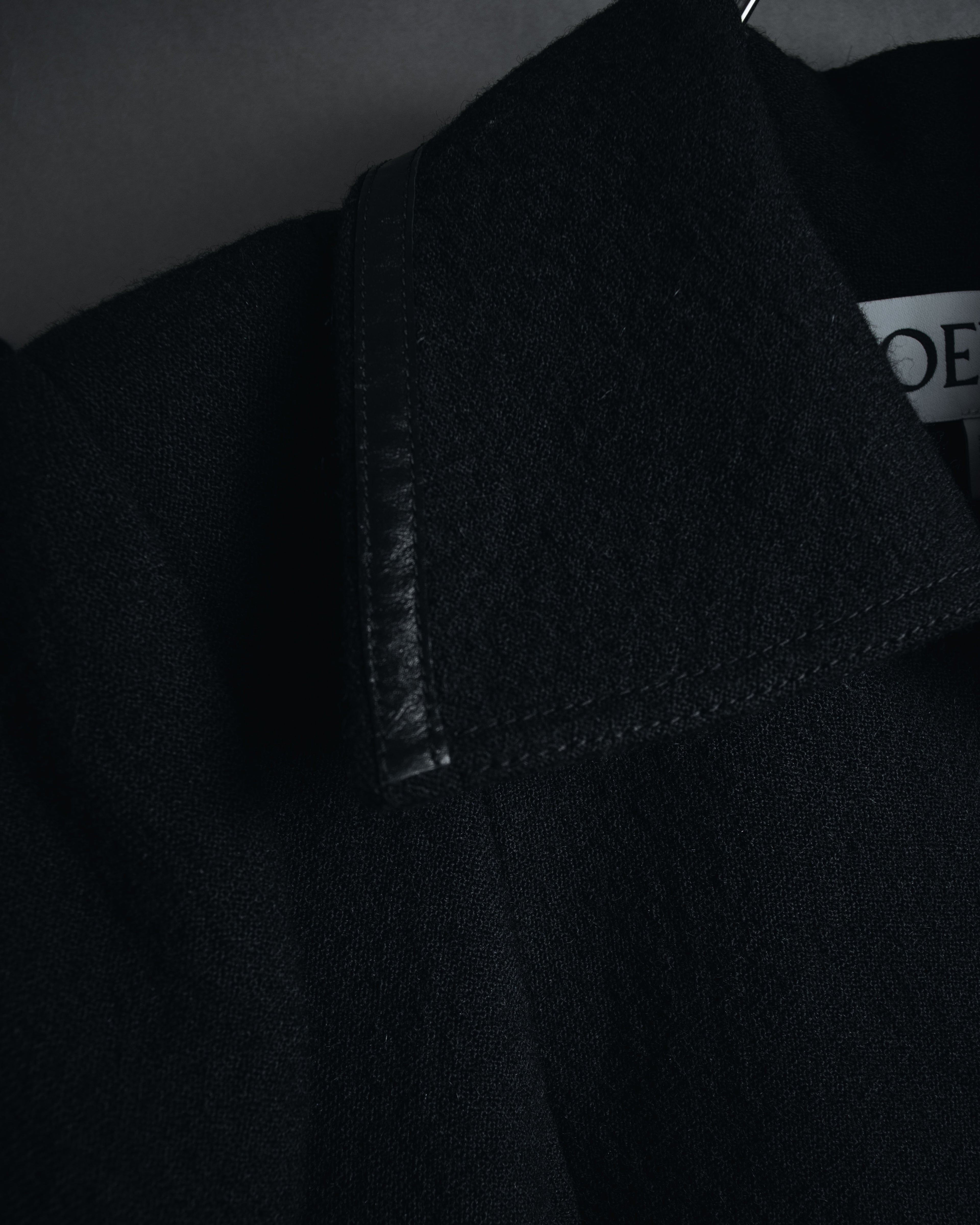 –SPECIALS– "LOEWE" 2017-2018 Minimal a-line calfskin piping coat