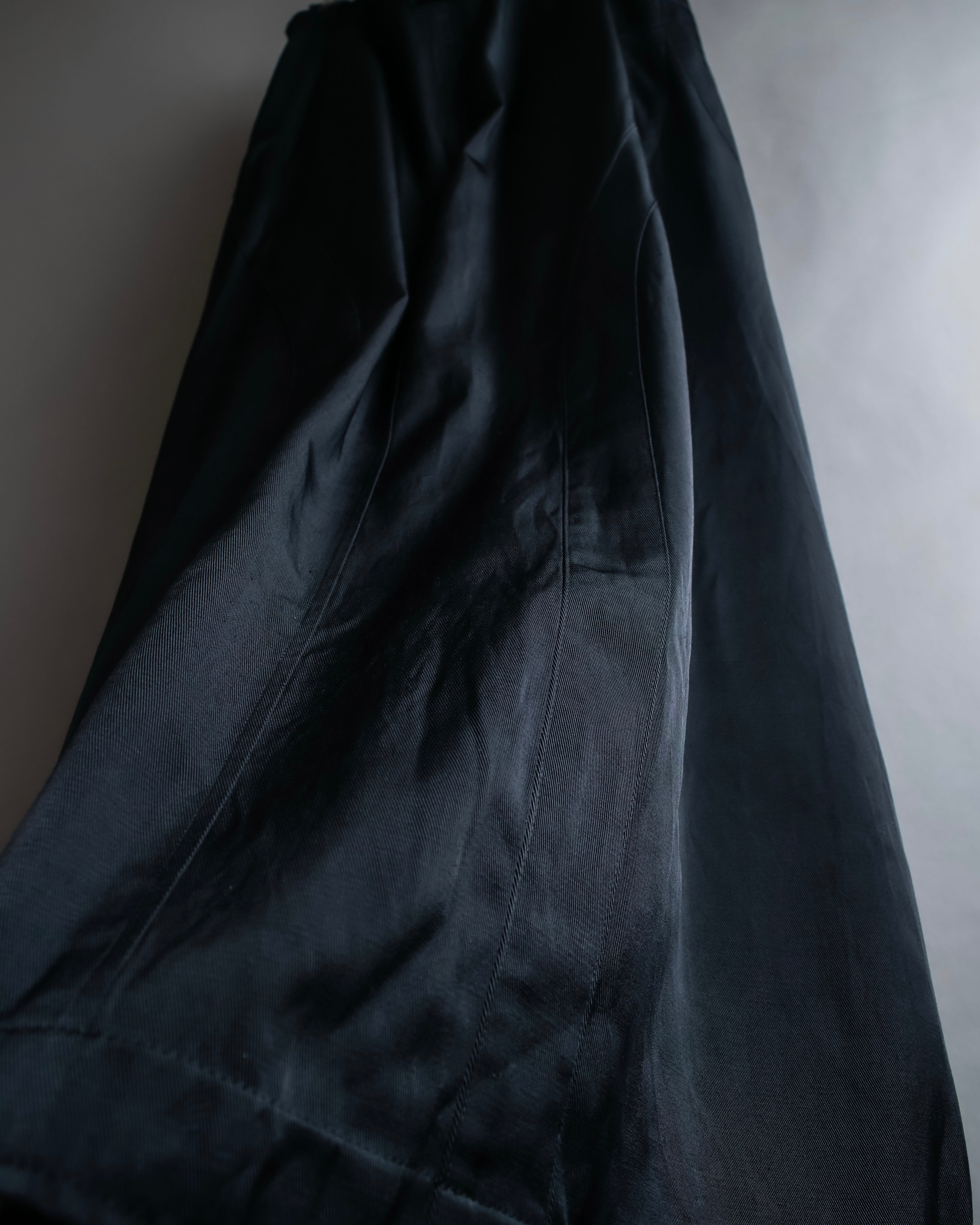 "JEAN PAUL GAULTIER MAILLE FEMME" Side panel design flared skirt