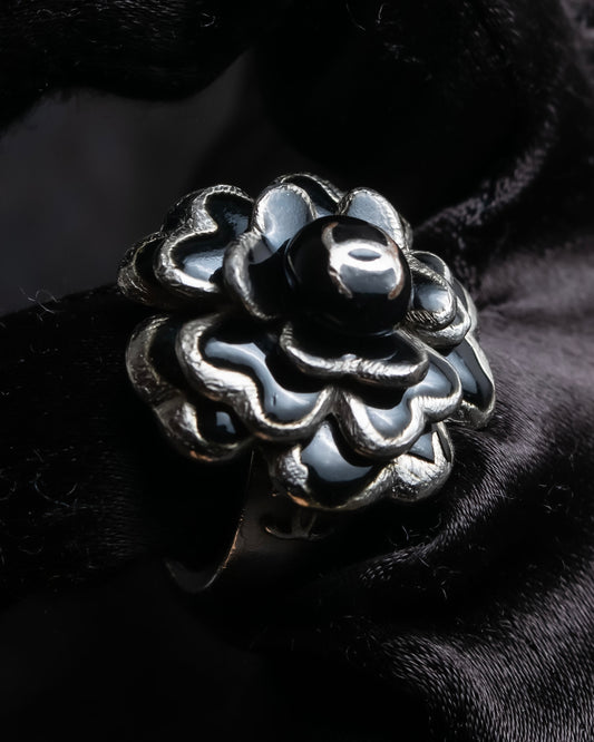 "2003's CHANEL" Camellia motif coco mark engraved ring