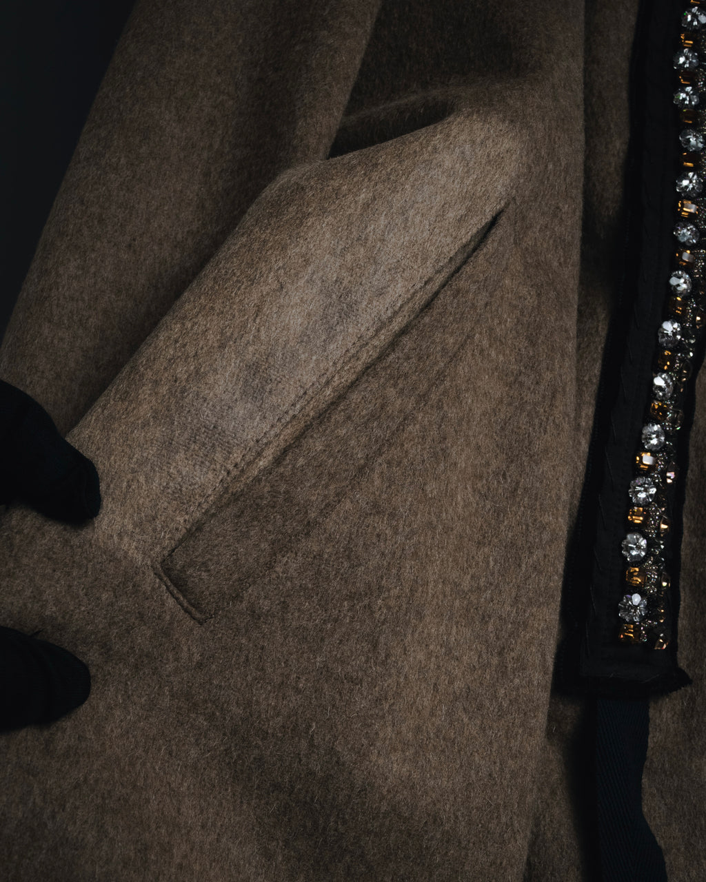 "PRADA" 90’s-00’s embellished fur-collar stretch tech coat