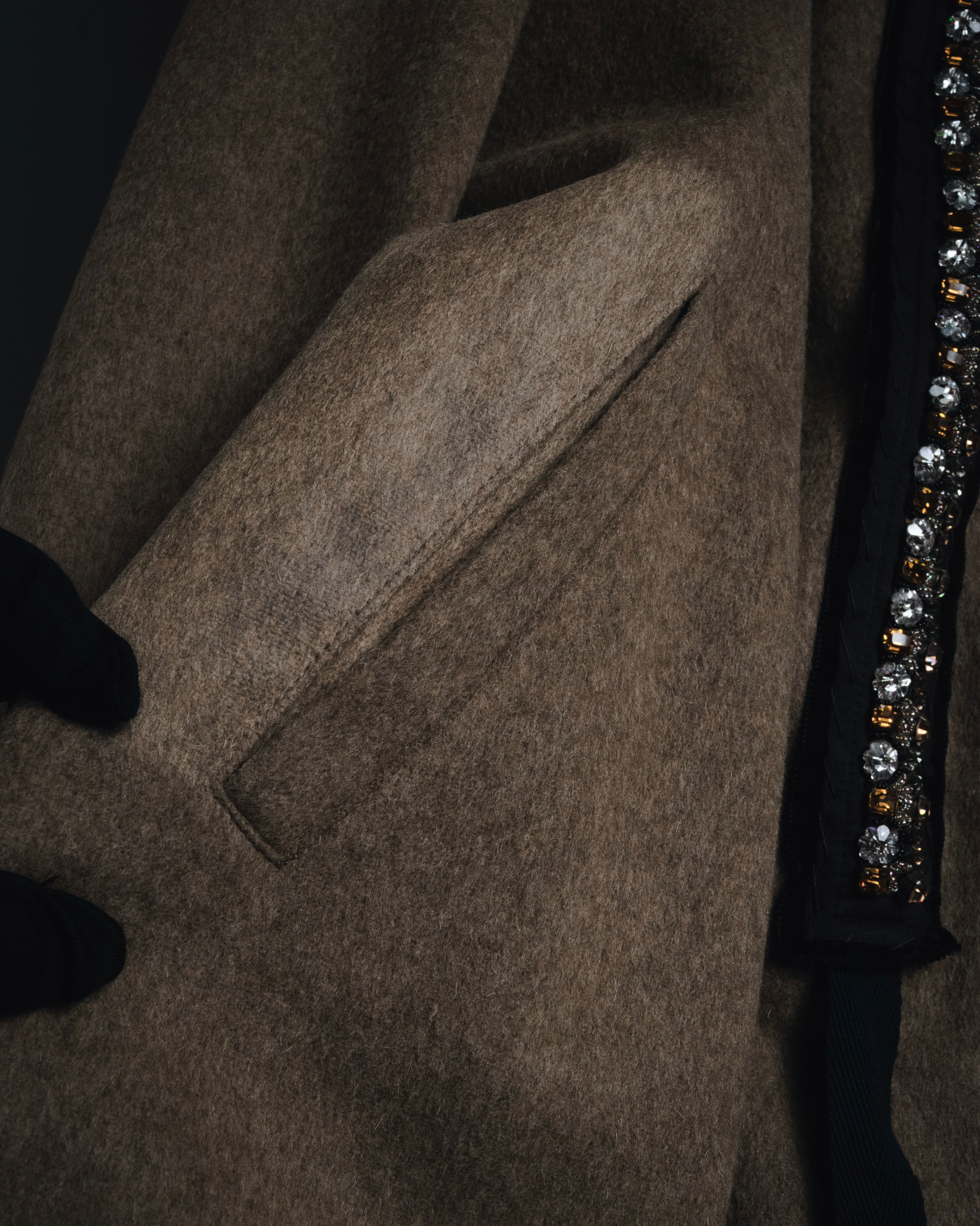 "PRADA" 90’s-00’s embellished fur-collar stretch tech coat