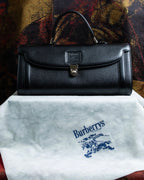 "BURBERRYS" Cylinder shaped leather one handle bag
