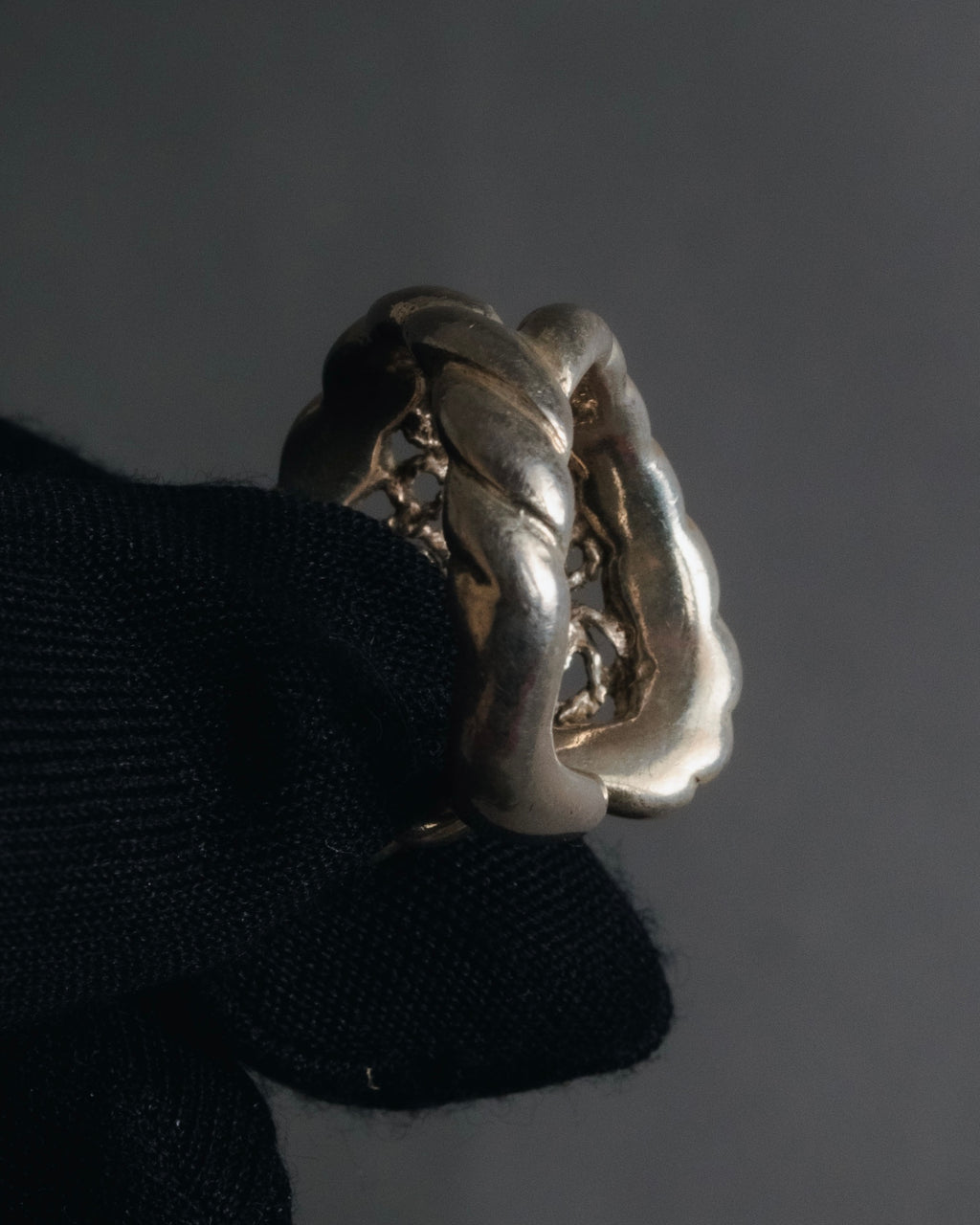 "Christian Dior" Rope-edged filigree signet ring