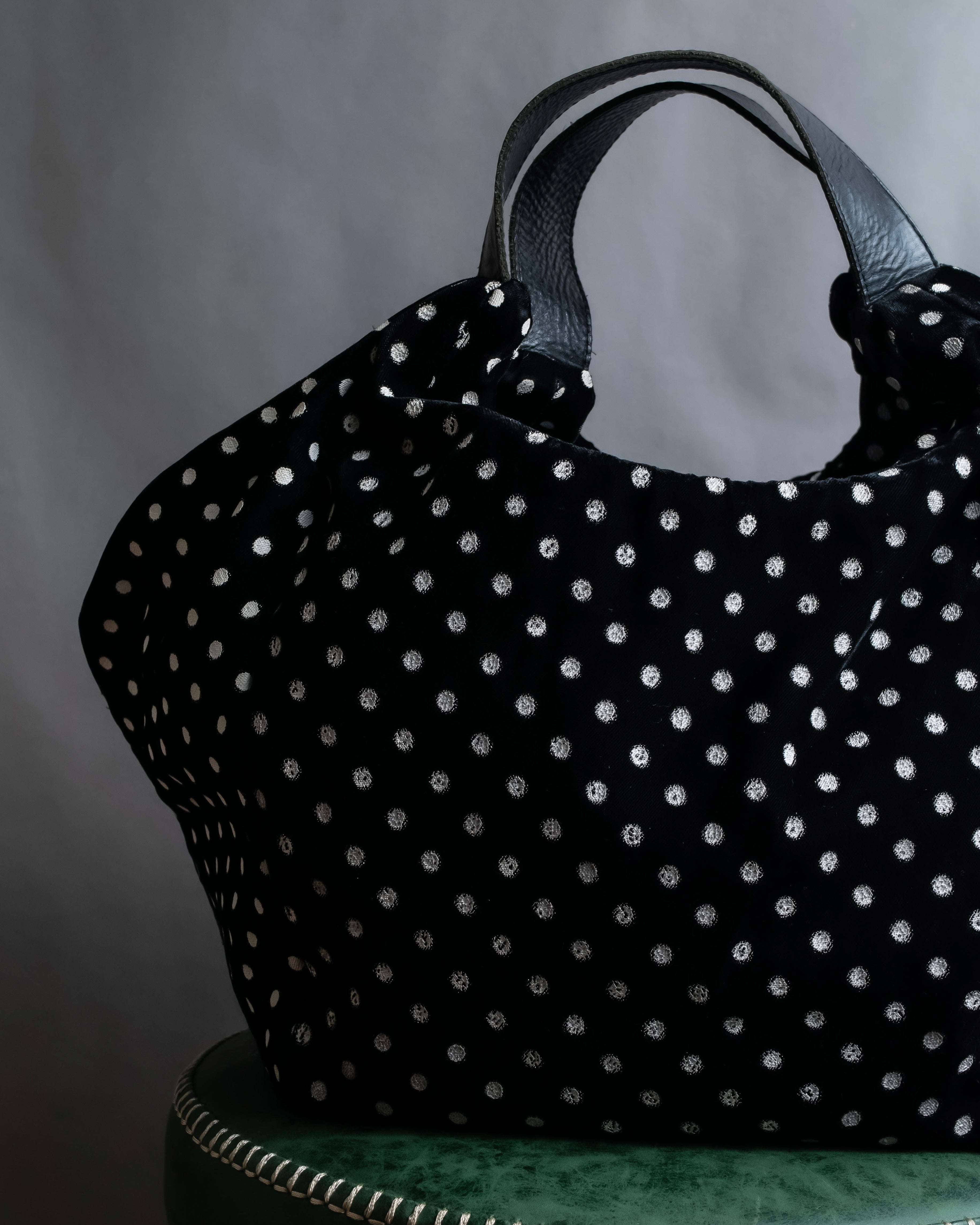 "tricot COMME des GARCONS" Polka dot velour large handbag