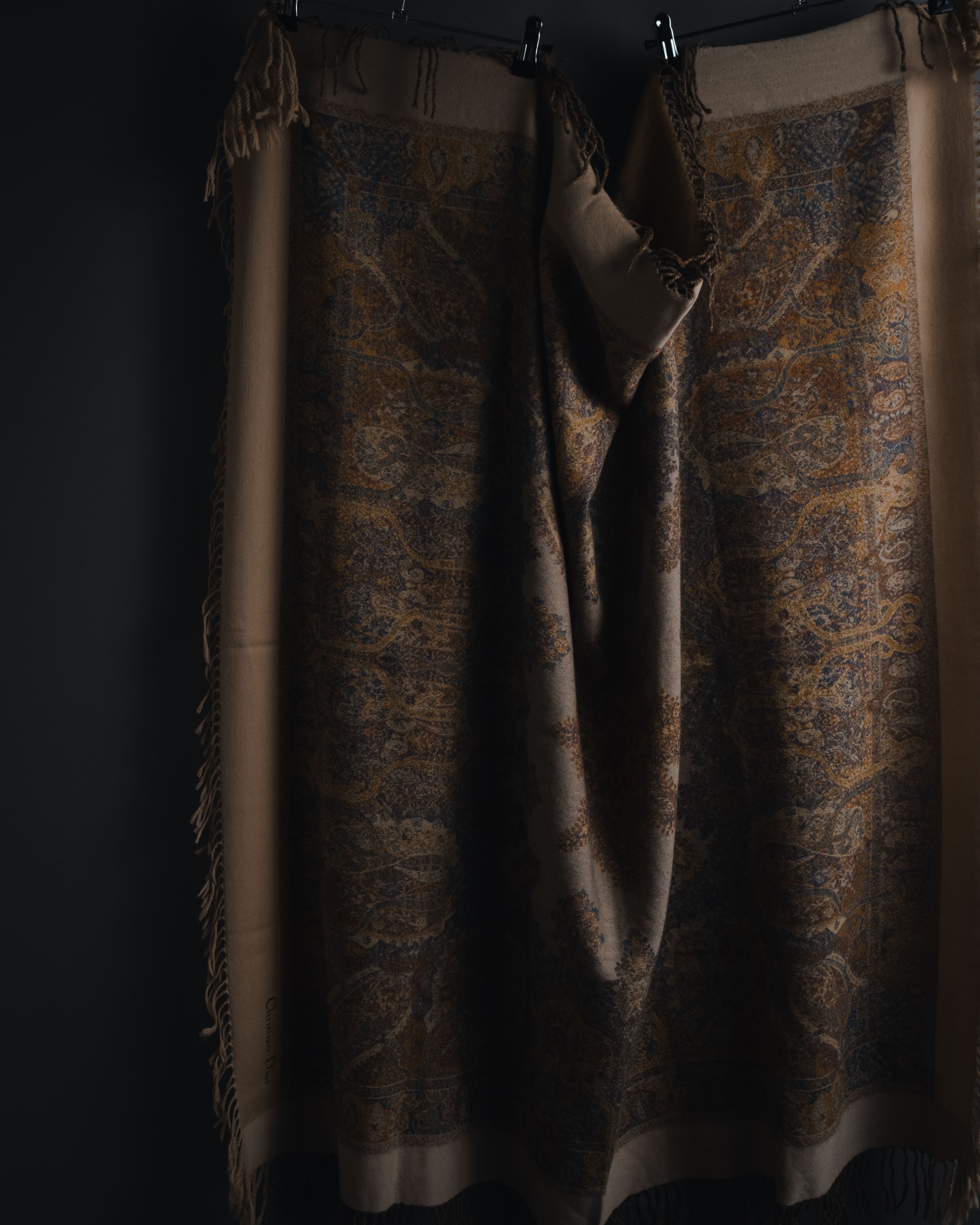 "Christian Dior" Ornamental jacquard fringe stole