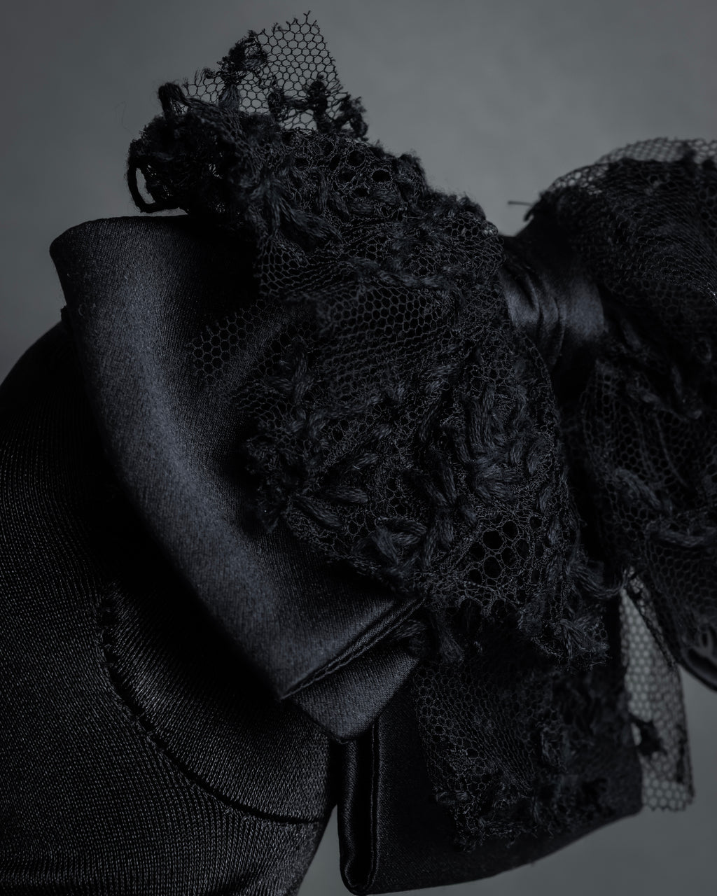 "CHANEL" 16AW Tulle lace design ribbon brooch