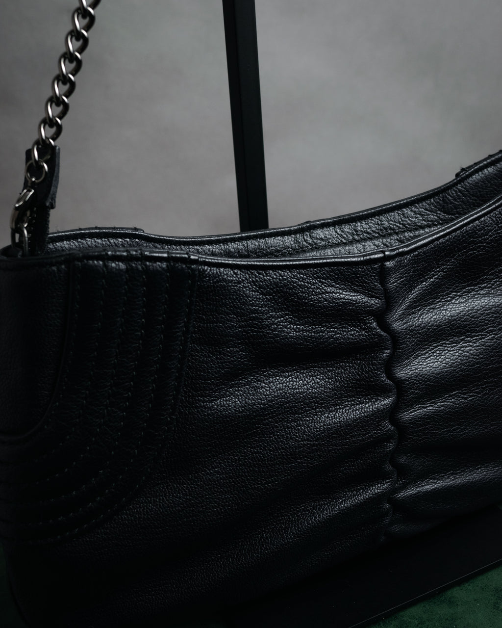 “Salvatore Ferragamo” 2000’s Gathered leather chain shoulder bag
