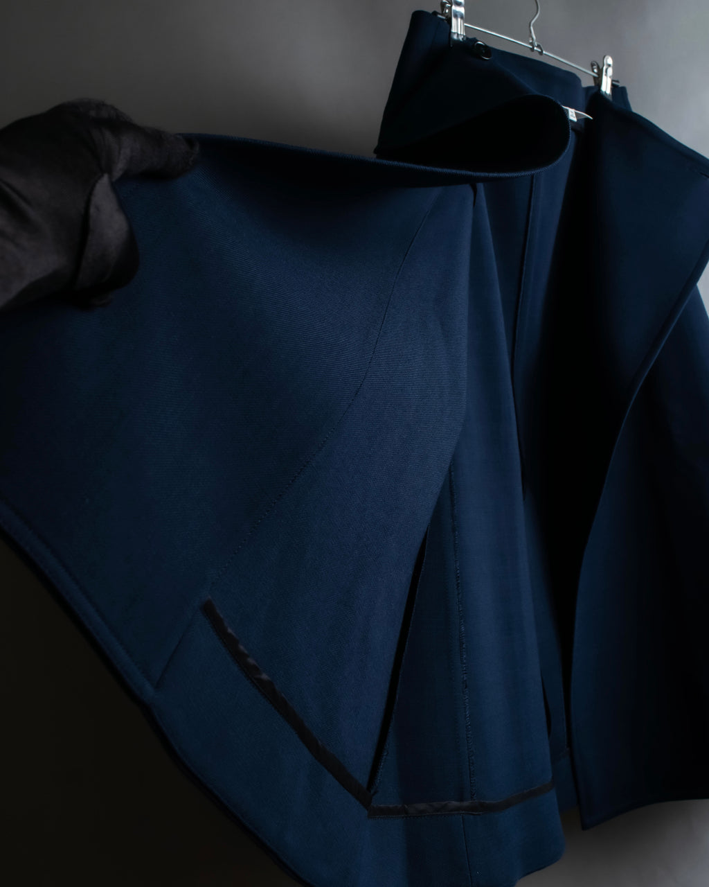 "MM6 MAISON MARGIELA" 20SS Beautiful navy trench skirt