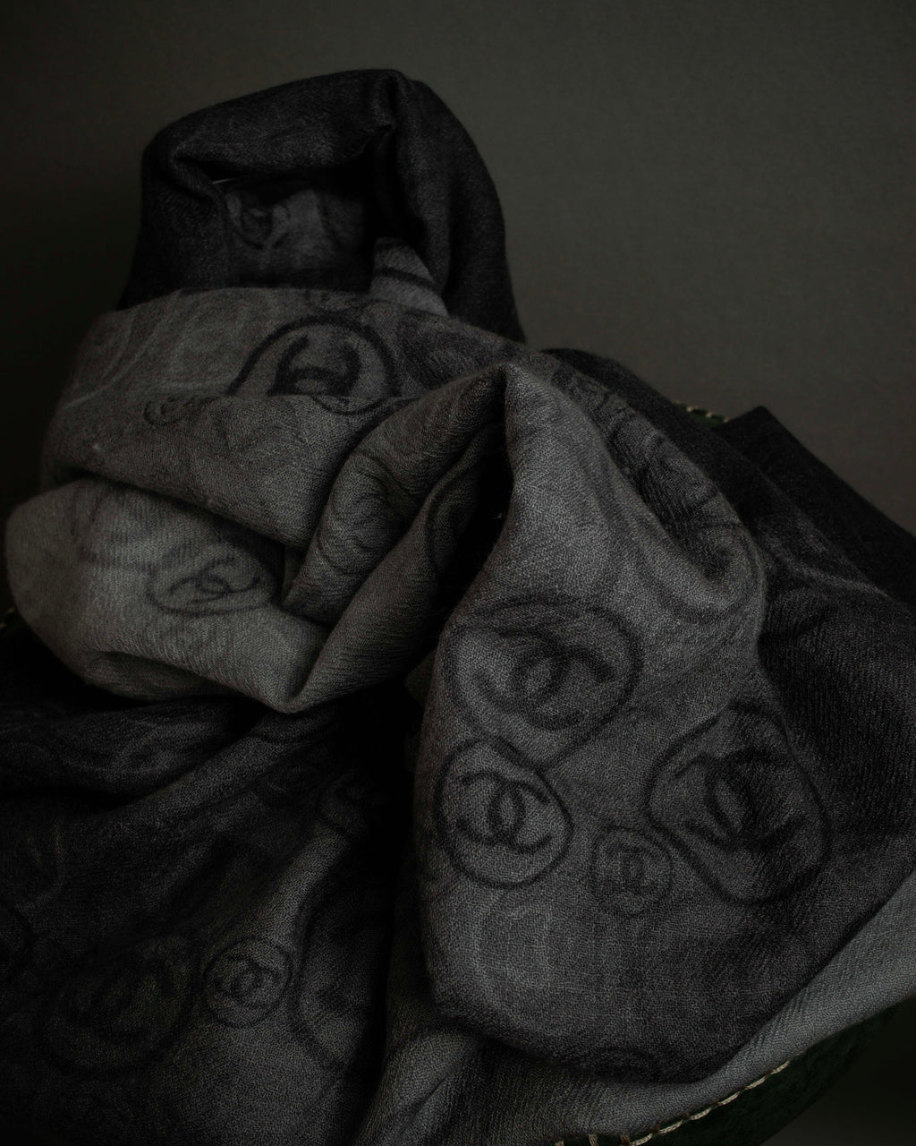 "CHANEL" Logo engraved design cashmere super large stole
