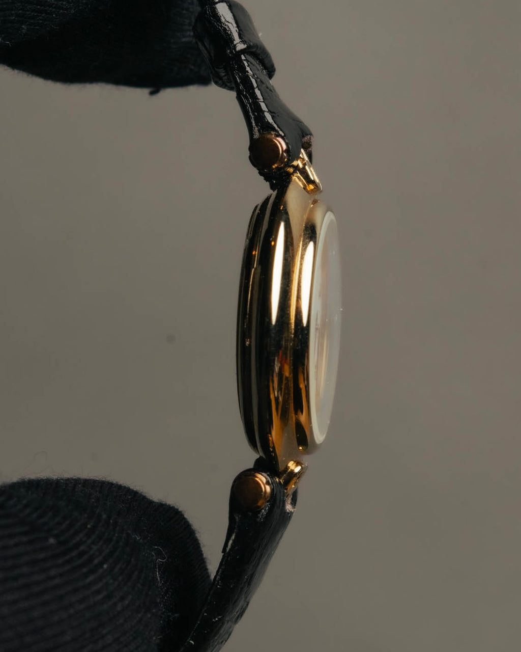 -SPECIAL- "BALENCIAGA" 80's-90's Classic round wristwatch