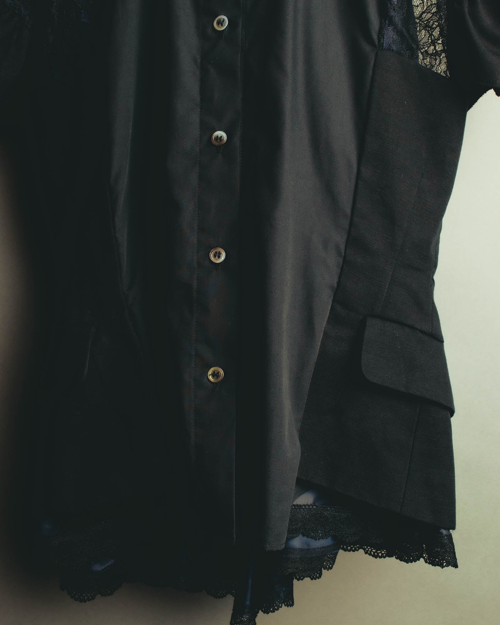 "sacai" 10's Layered lace-panel shirt blouse