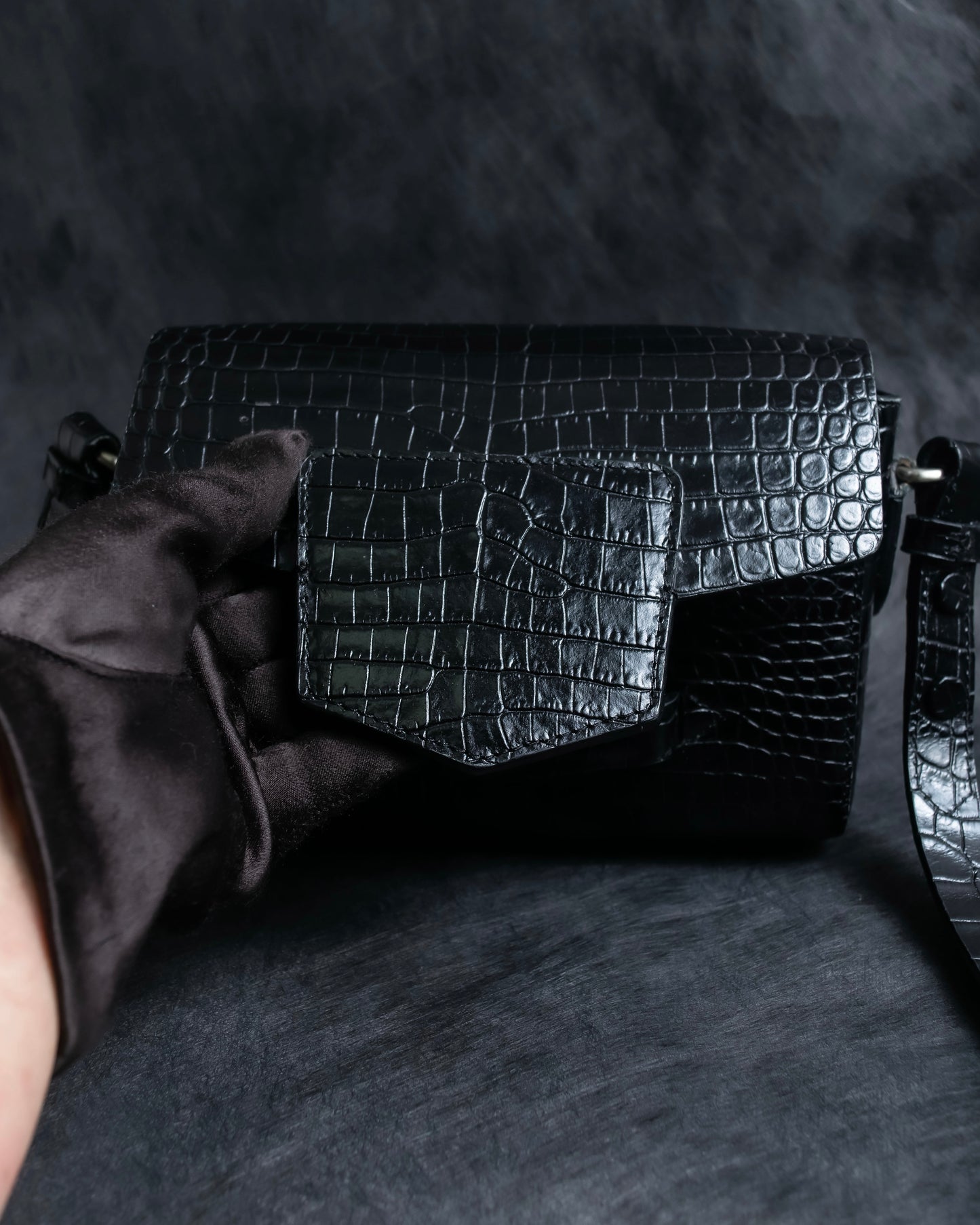 "DRIES VAN NOTTEN" Crocodile leather shoulder bag