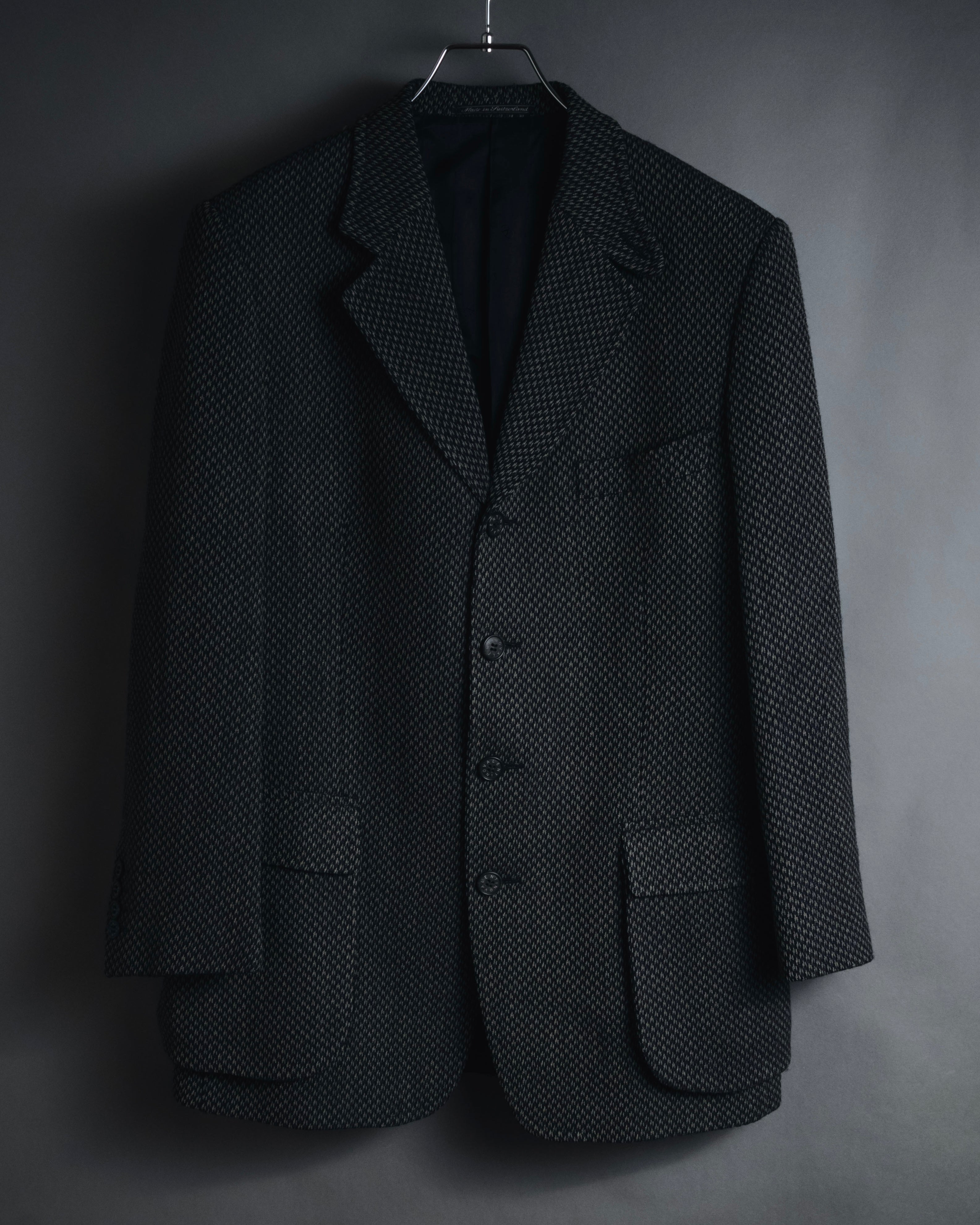 "VALENTINO GARAVANI BOUTIQUE"
Late 80’s - Early 90’s soft-structured birdseye wool tailored jacket